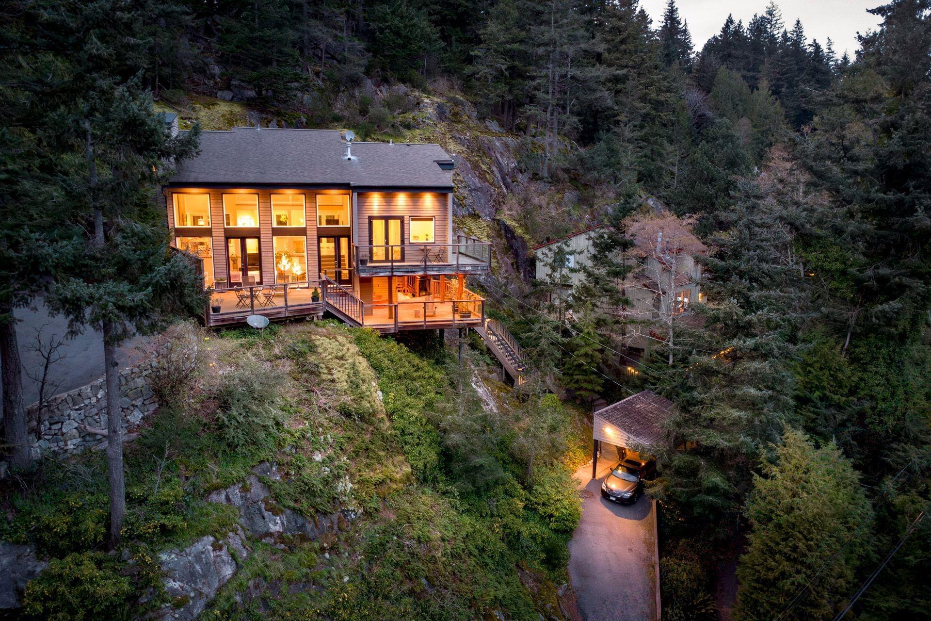 mls:R3116062 Property Address: 6965 MARINE DRIVE, West Vancouver BC V7W 2T4