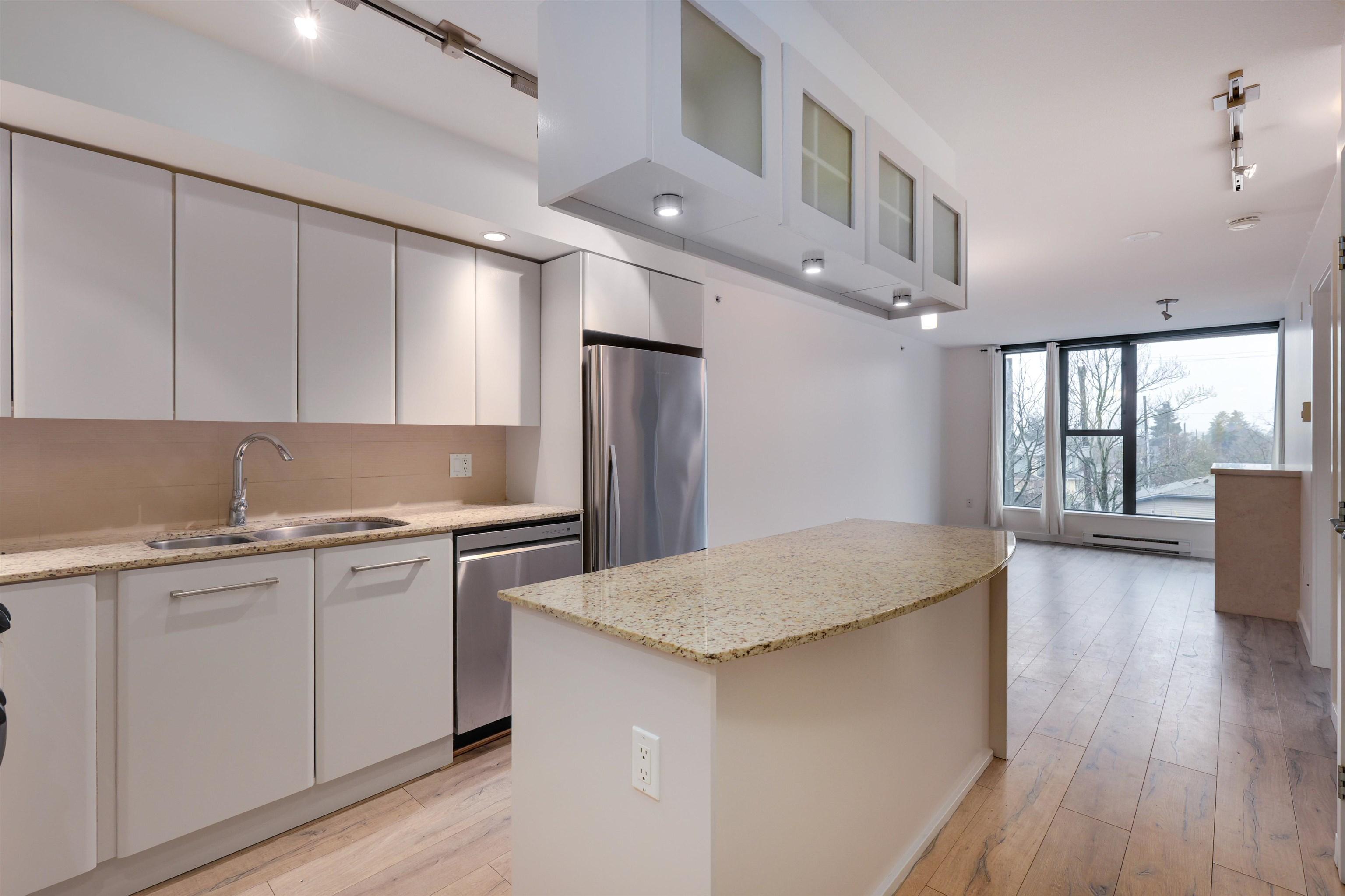 mls:R3116449 Property Address: 306 683 W VICTORIA PARK, North Vancouver BC V7M 0A2