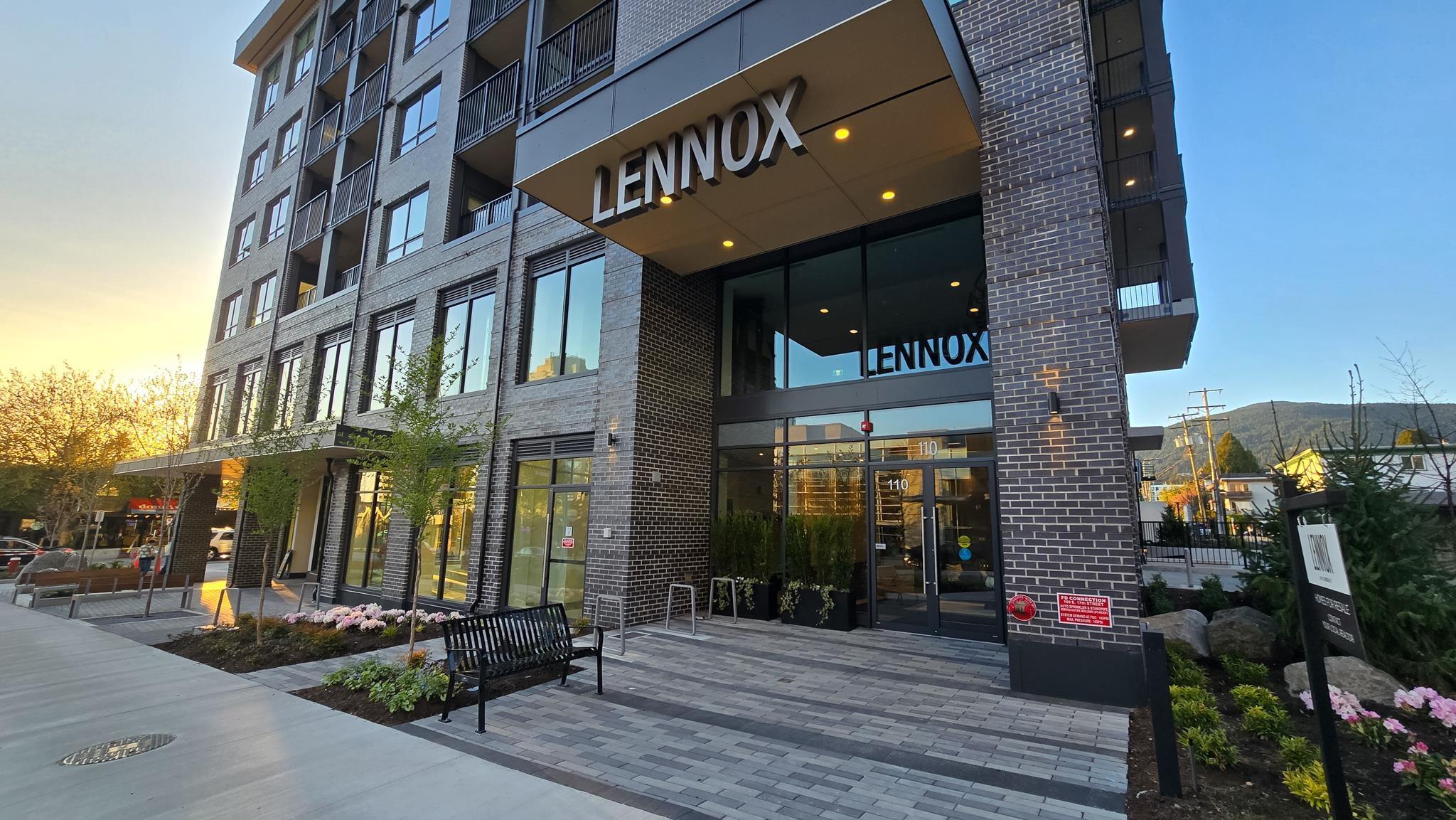 mls:R3116589 Property Address: 402 110 E 17TH STREET, North Vancouver BC V7L 0K4