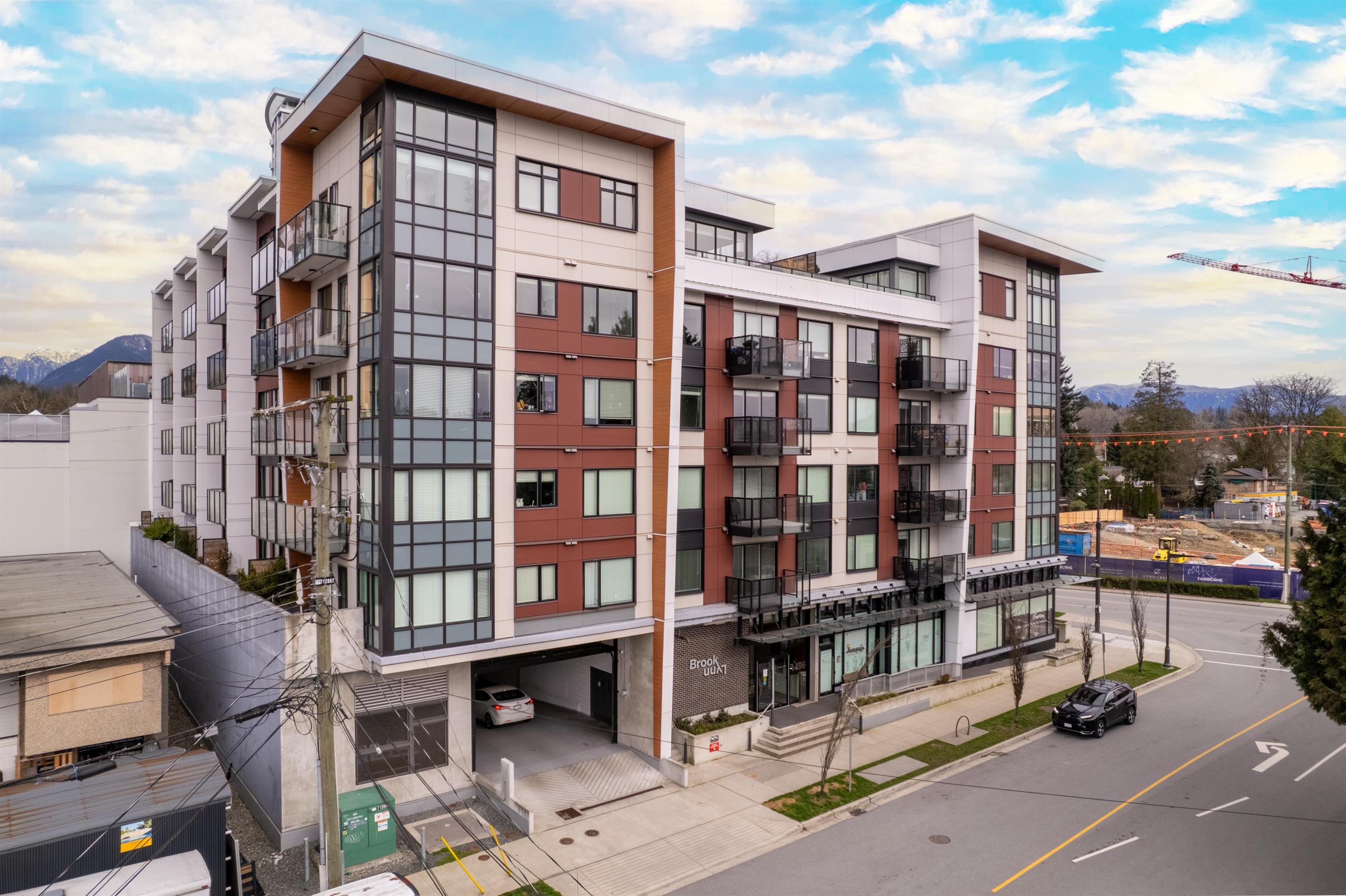 mls:R3117263 Property Address: 203 1496 CHARLOTTE ROAD, North Vancouver BC V7J 0C9