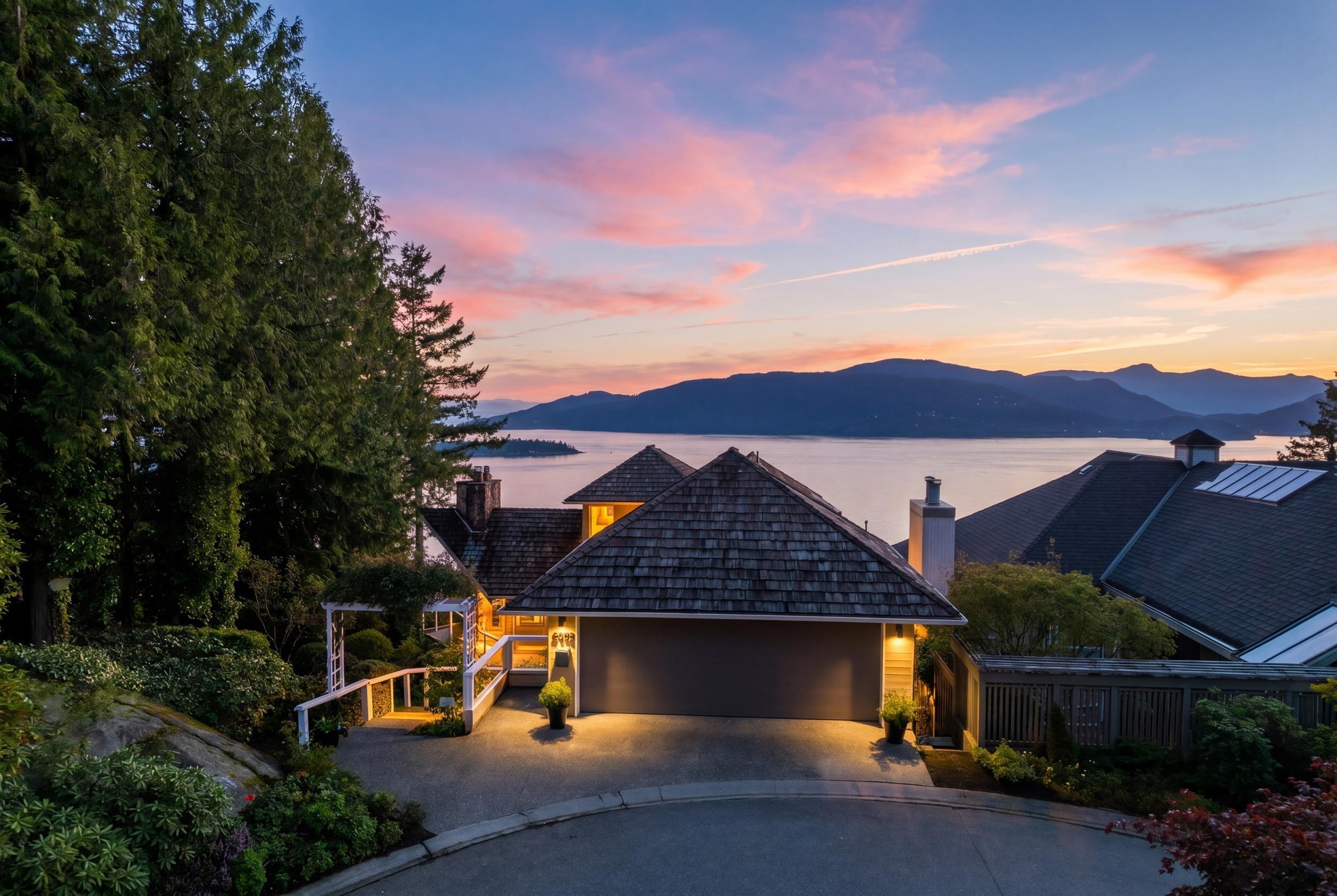 mls:R3118500 Property Address: 5447 MONTE BRE PLACE, West Vancouver BC V7W 3A8