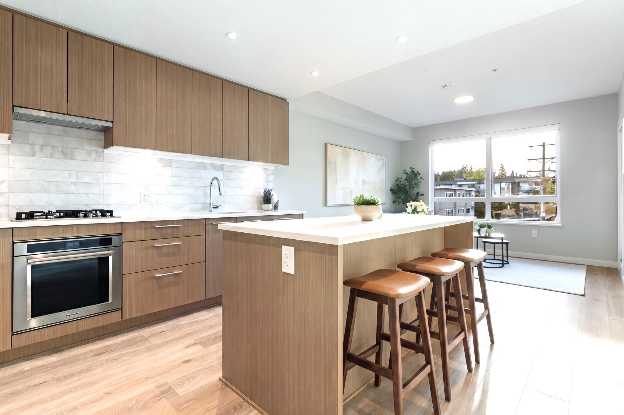 mls:R3119199 Property Address: 312 110 E 17TH STREET, North Vancouver BC V7L 2V5