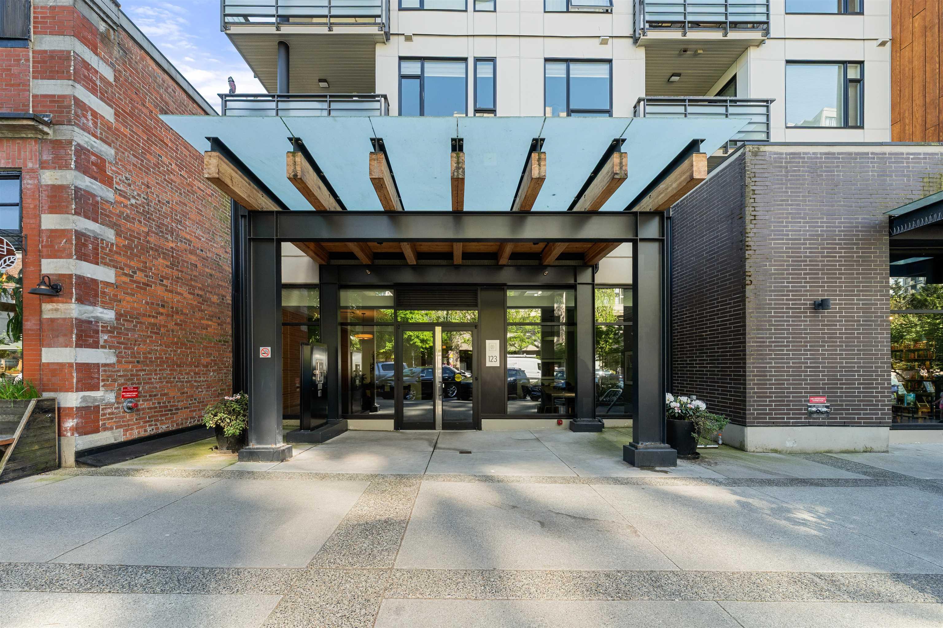mls:R3119386 Property Address: 301 123 W 1ST STREET, North Vancouver BC V7M 0E5
