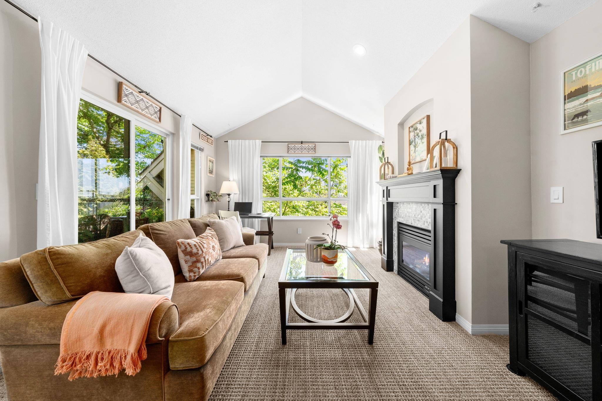 mls:R3119549 Property Address: 303 365 E 1ST STREET, North Vancouver BC V7L 4W5