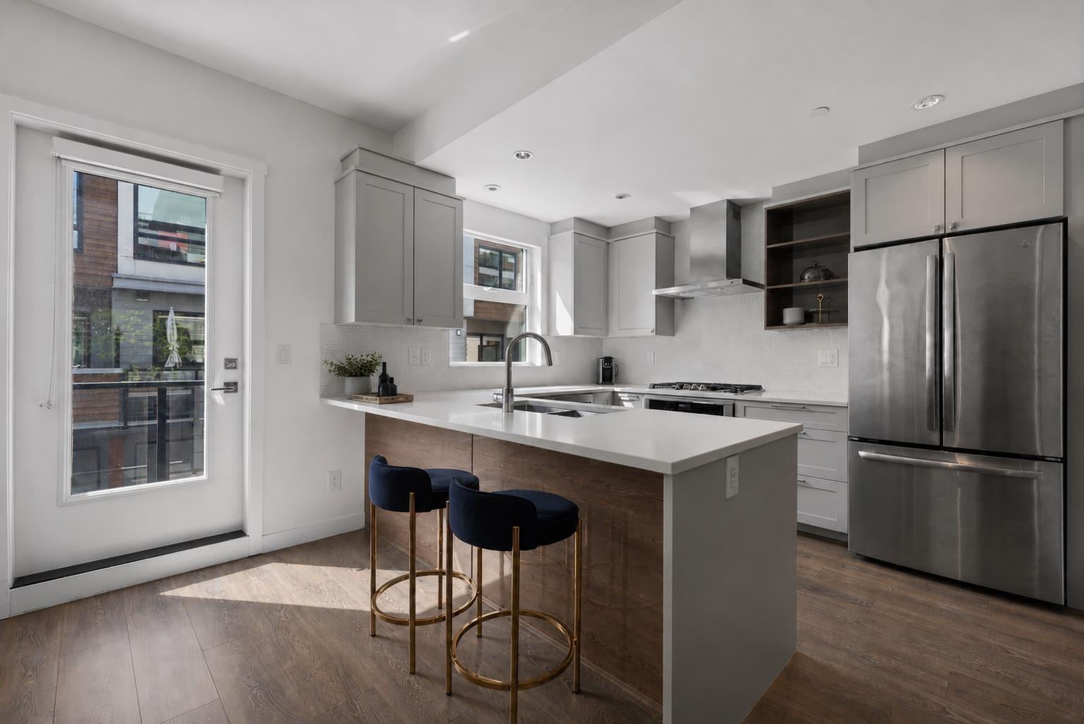 mls:R3122765 Property Address: 21 856 ORWELL STREET, North Vancouver BC V7J 0C2