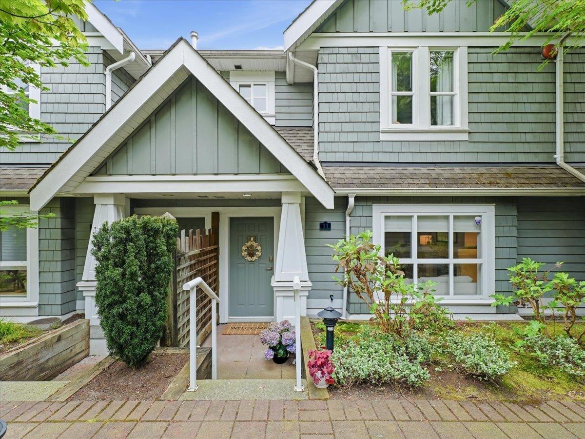 mls:R3123022 Property Address: 11 2688 MOUNTAIN HIGHWAY, North Vancouver BC V7J 2N5