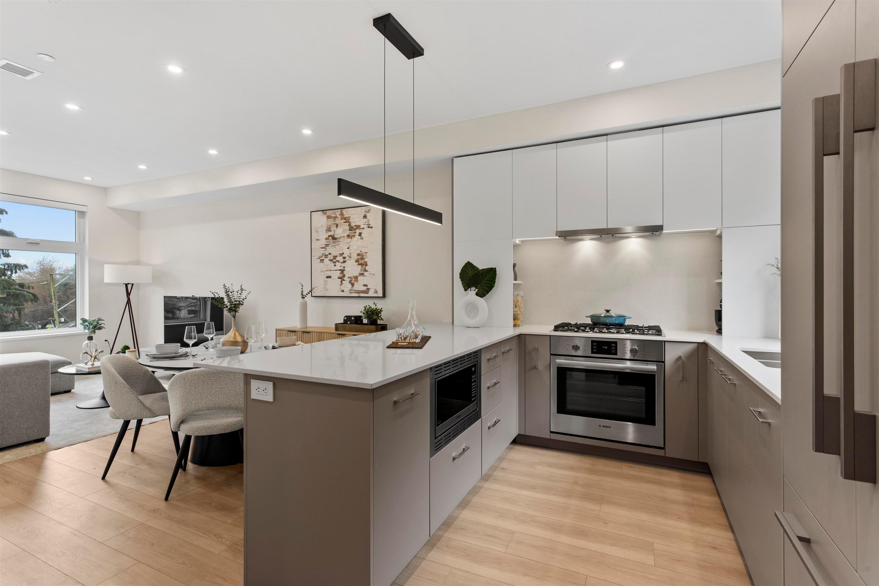 mls:R3123123 Property Address: 311 342 MOUNTAIN HIGHWAY, North Vancouver BC V7J 2K8