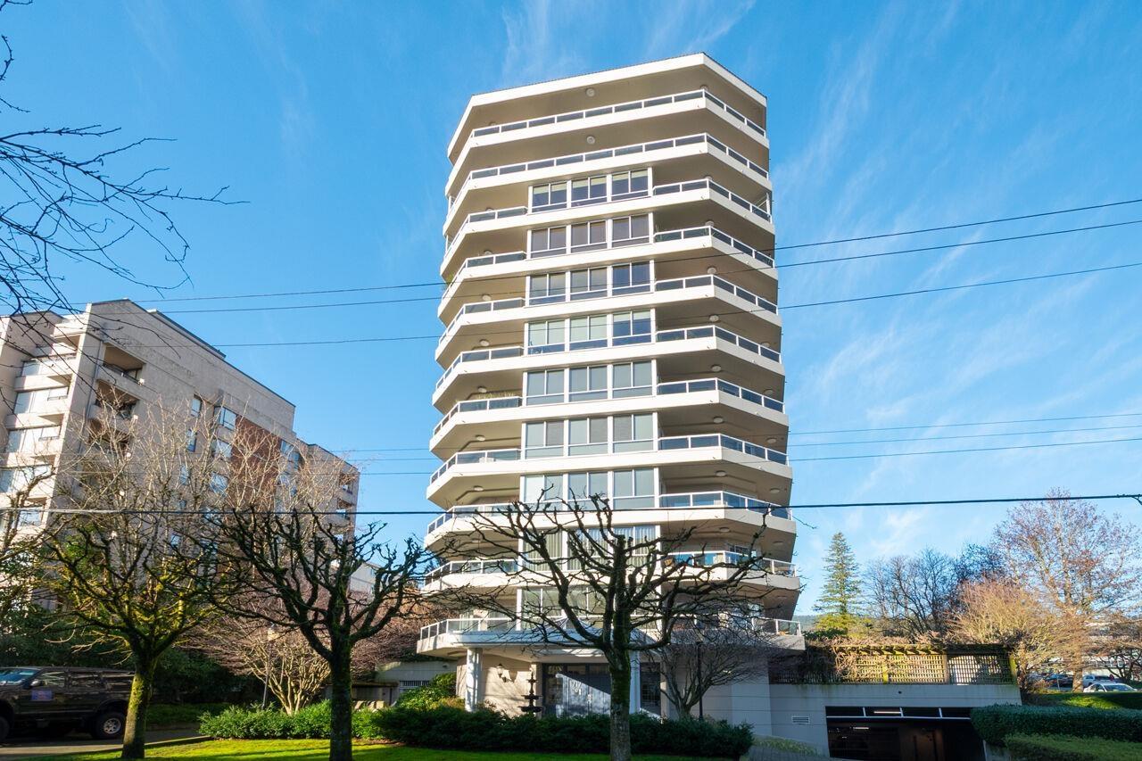 mls:R3126914 Property Address: 9 1717 DUCHESS AVENUE, West Vancouver BC V7V 1P8