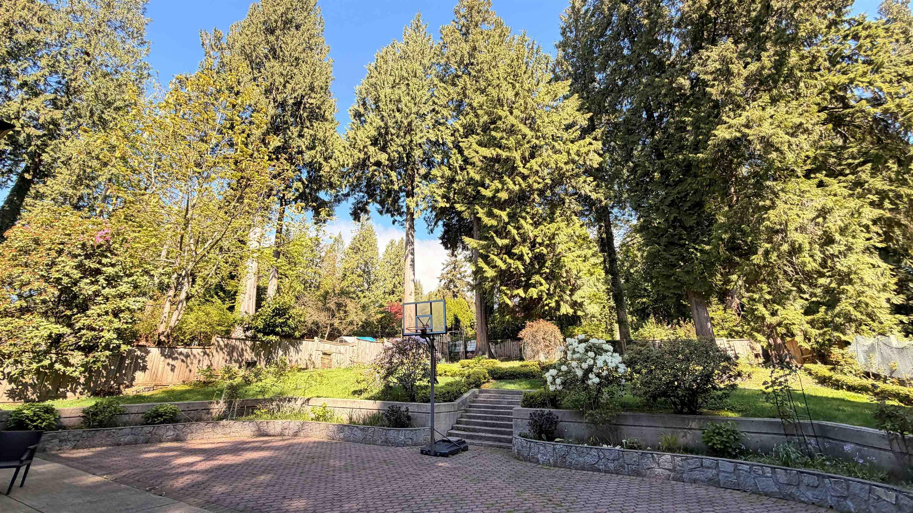 mls:R3127435 Property Address: 1393 MATHERS AVENUE, West Vancouver BC V7T 2G5