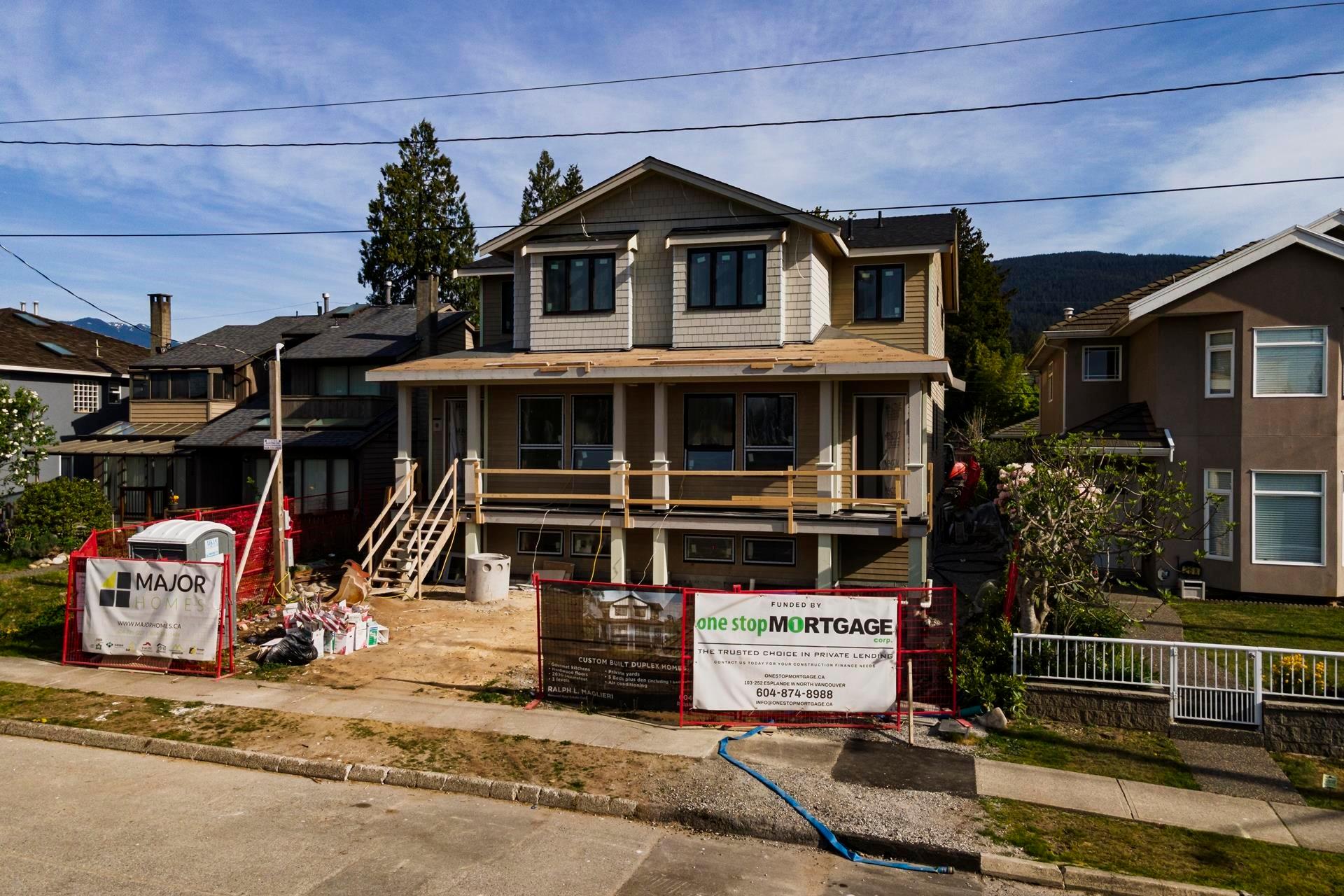mls:R3127732 Property Address: 258 E 21ST STREET, North Vancouver BC V7L 3B6