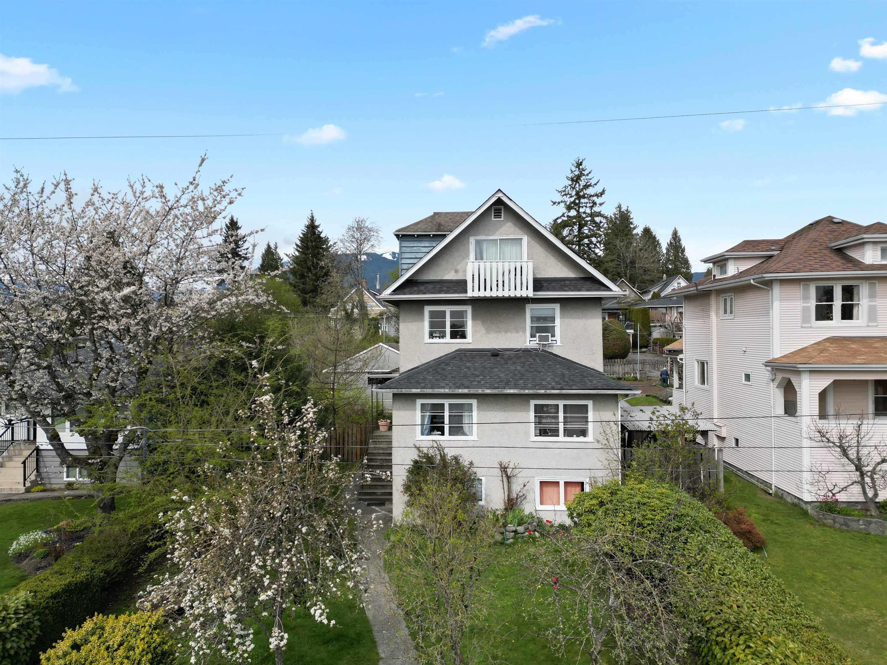 mls:R3128075 Property Address: 444 E 6TH STREET, North Vancouver BC V7L 1P9