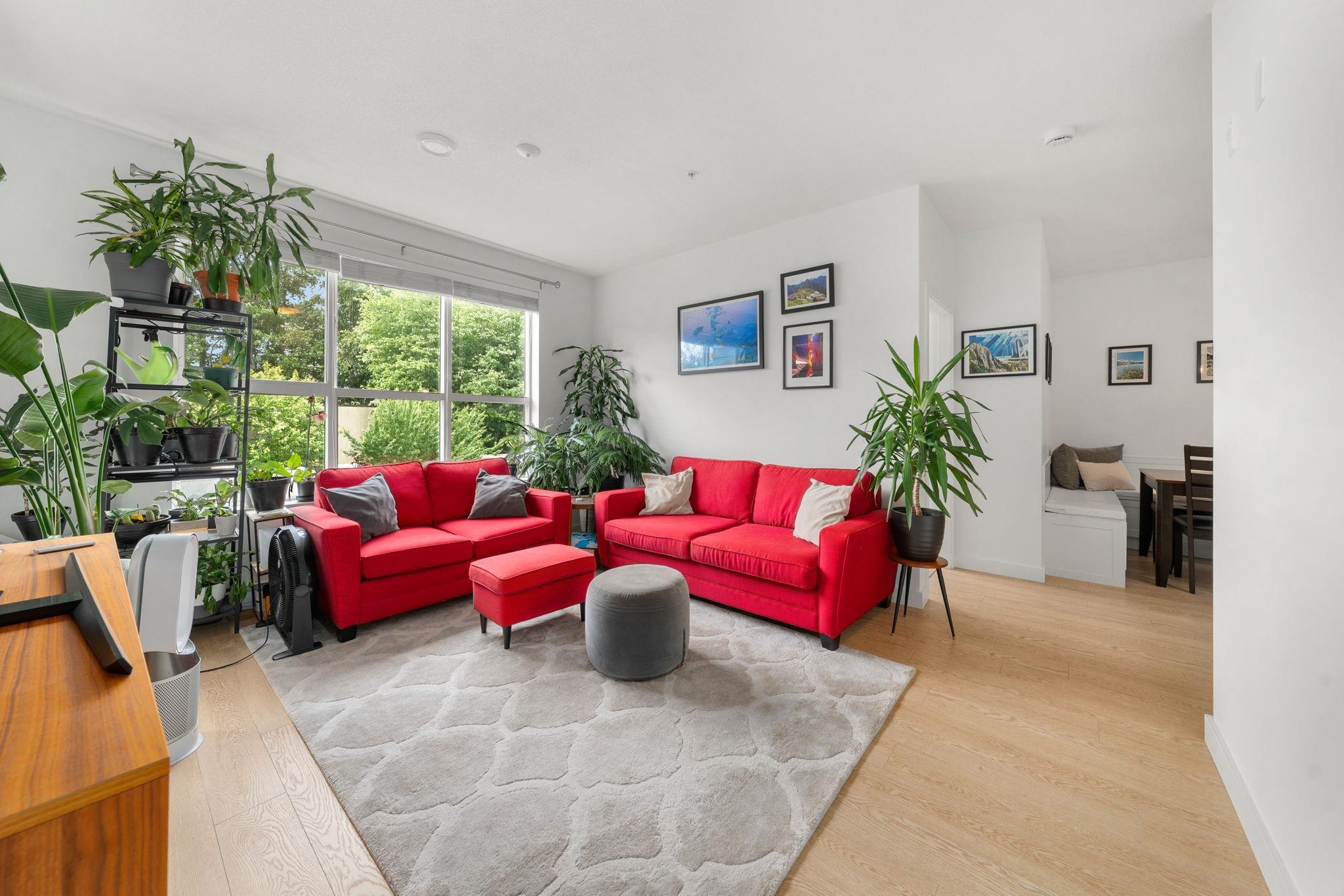 mls:R3128549 Property Address: 301 3205 MOUNTAIN HIGHWAY, North Vancouver BC V7K 0A3