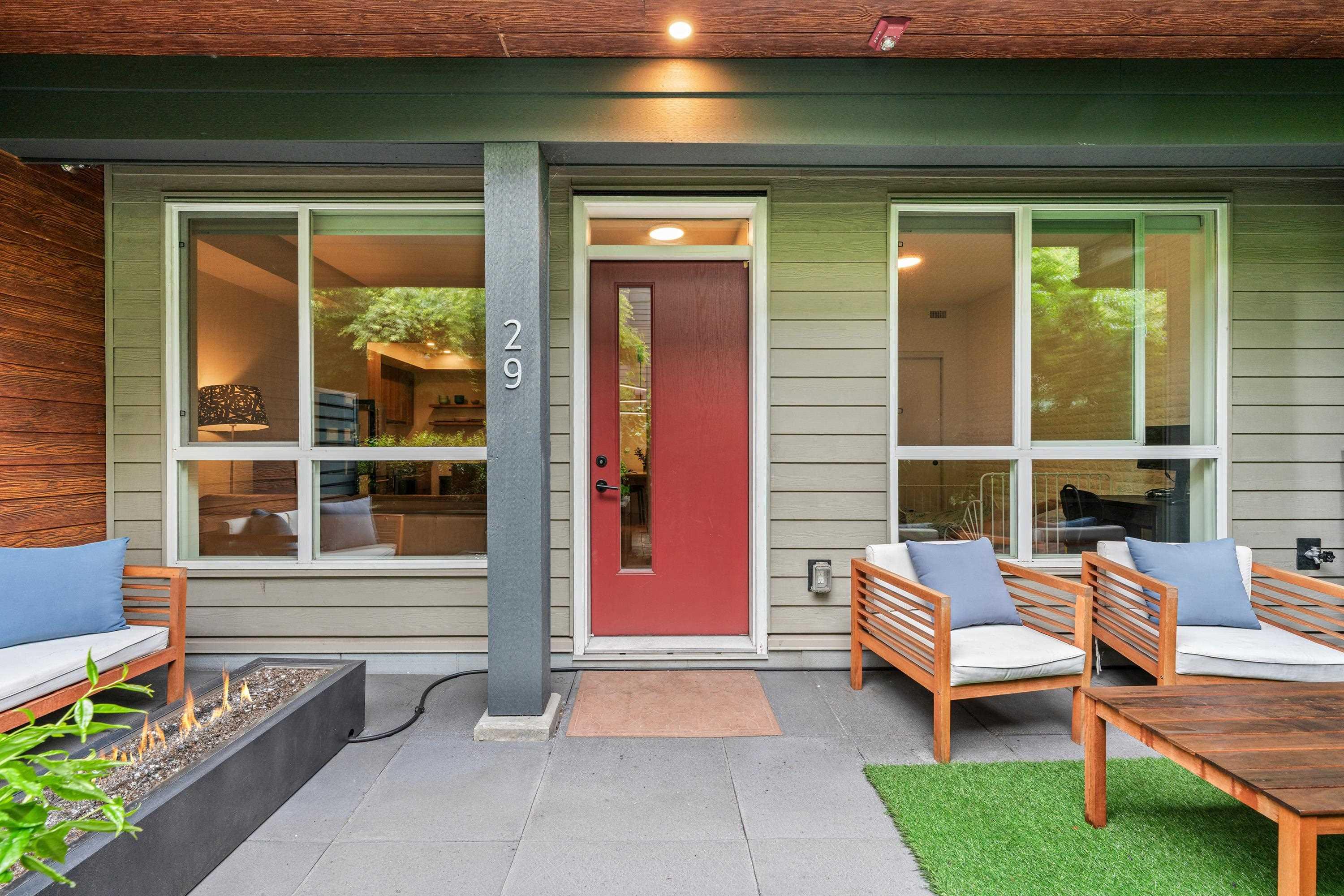 mls:R3130148 Property Address: 29 533 E 3RD STREET, North Vancouver BC V7L 1G4