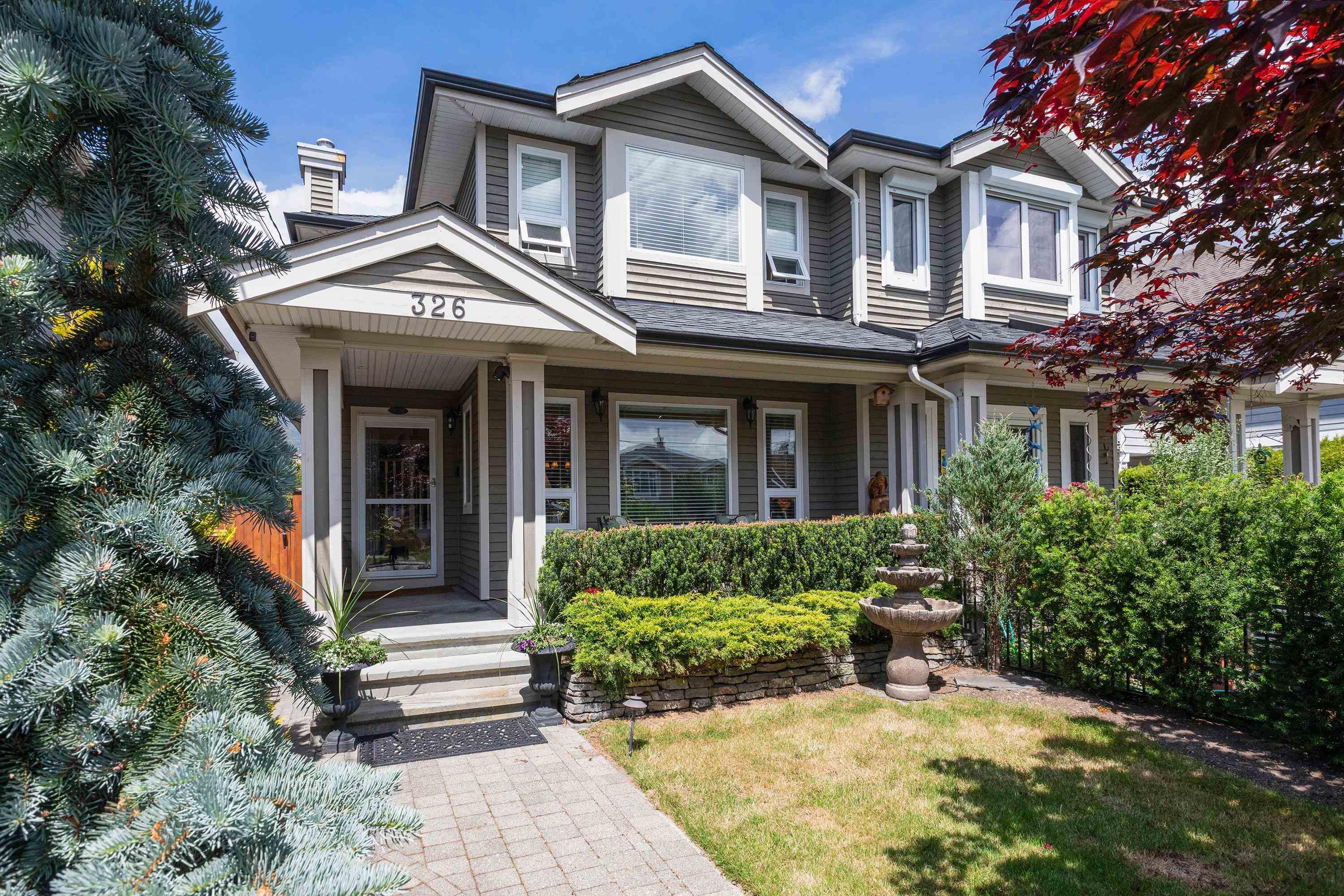 mls:R3131154 Property Address: 326 E 12TH STREET, North Vancouver BC V7L 2J9