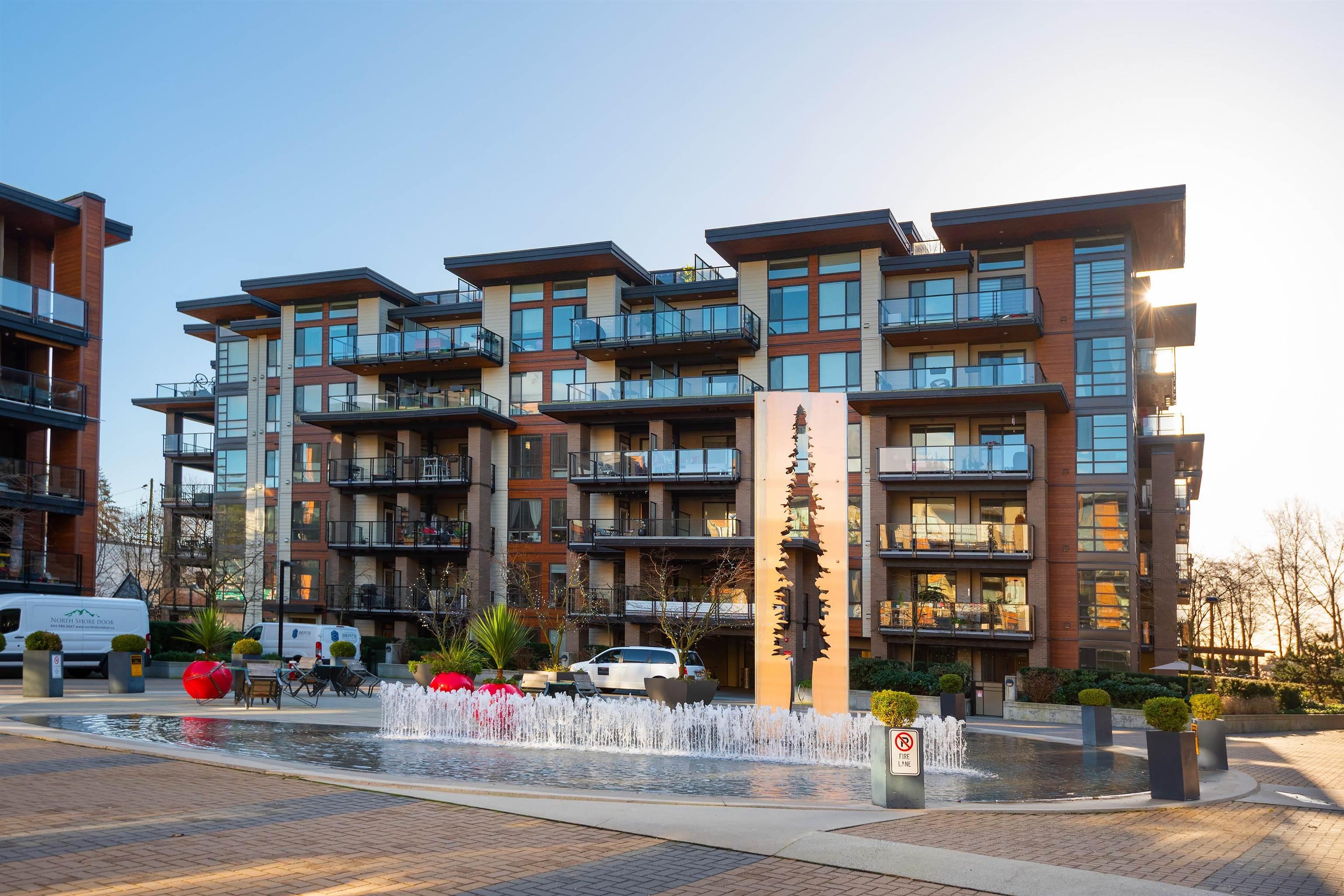 mls:R3134225 Property Address: 201 719 W 3RD STREET, North Vancouver BC V7M 0E7