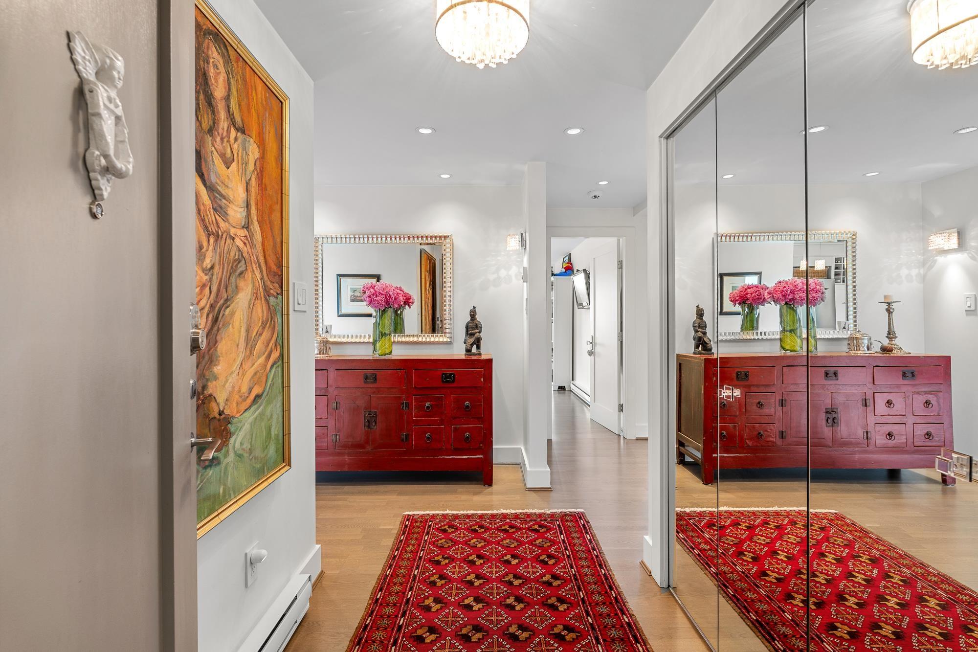 mls:R3135419 Property Address: 47 2202 FOLKESTONE WAY, West Vancouver BC V7S 2X7