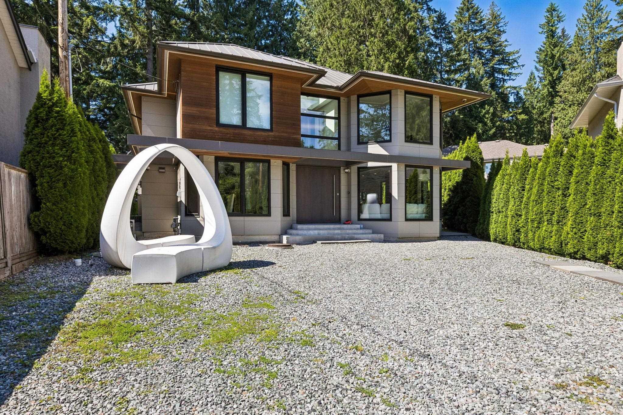 mls:R3137820 Property Address: 4577 CAPILANO ROAD, North Vancouver BC V7R 4K2