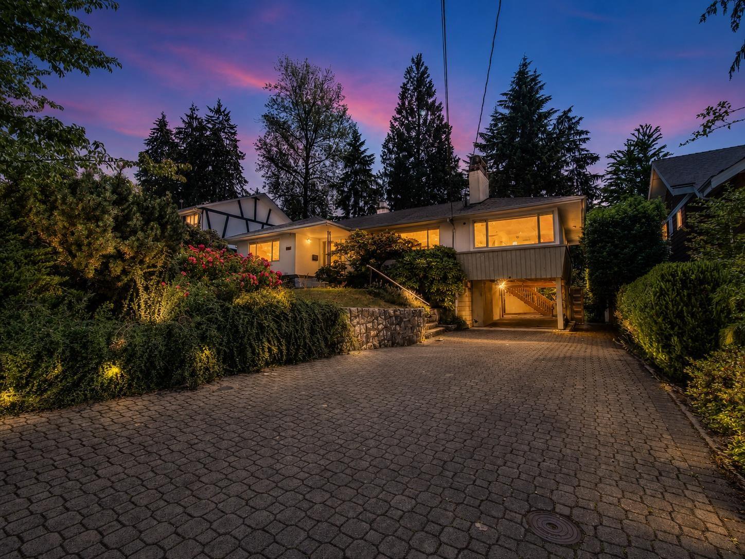 mls:R3139424 Property Address: 869 CLEMENTS AVENUE, North Vancouver BC V7R 2K6