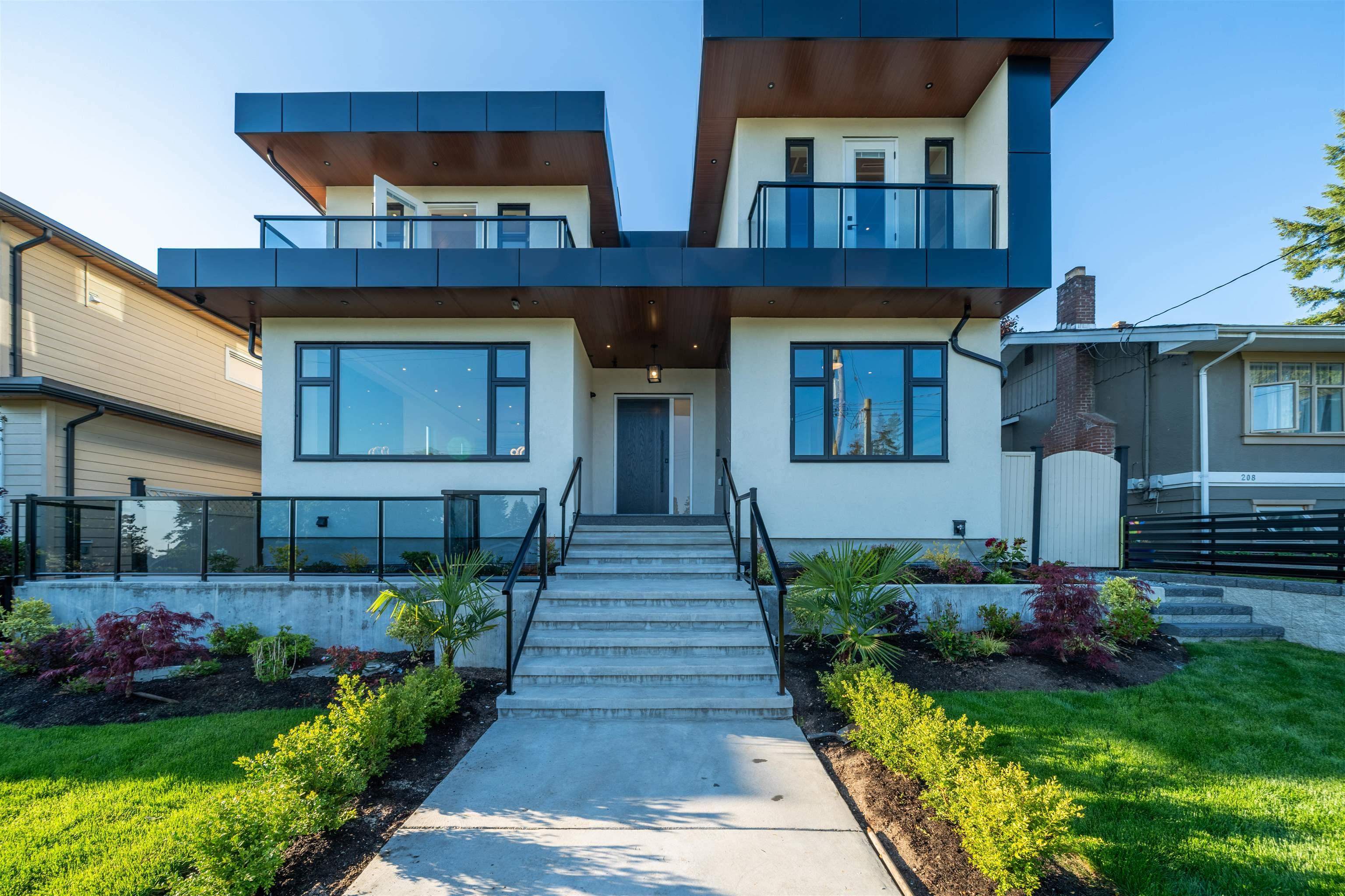 mls:R3142141 Property Address: 214 W 24TH STREET, North Vancouver BC V7M 2C4