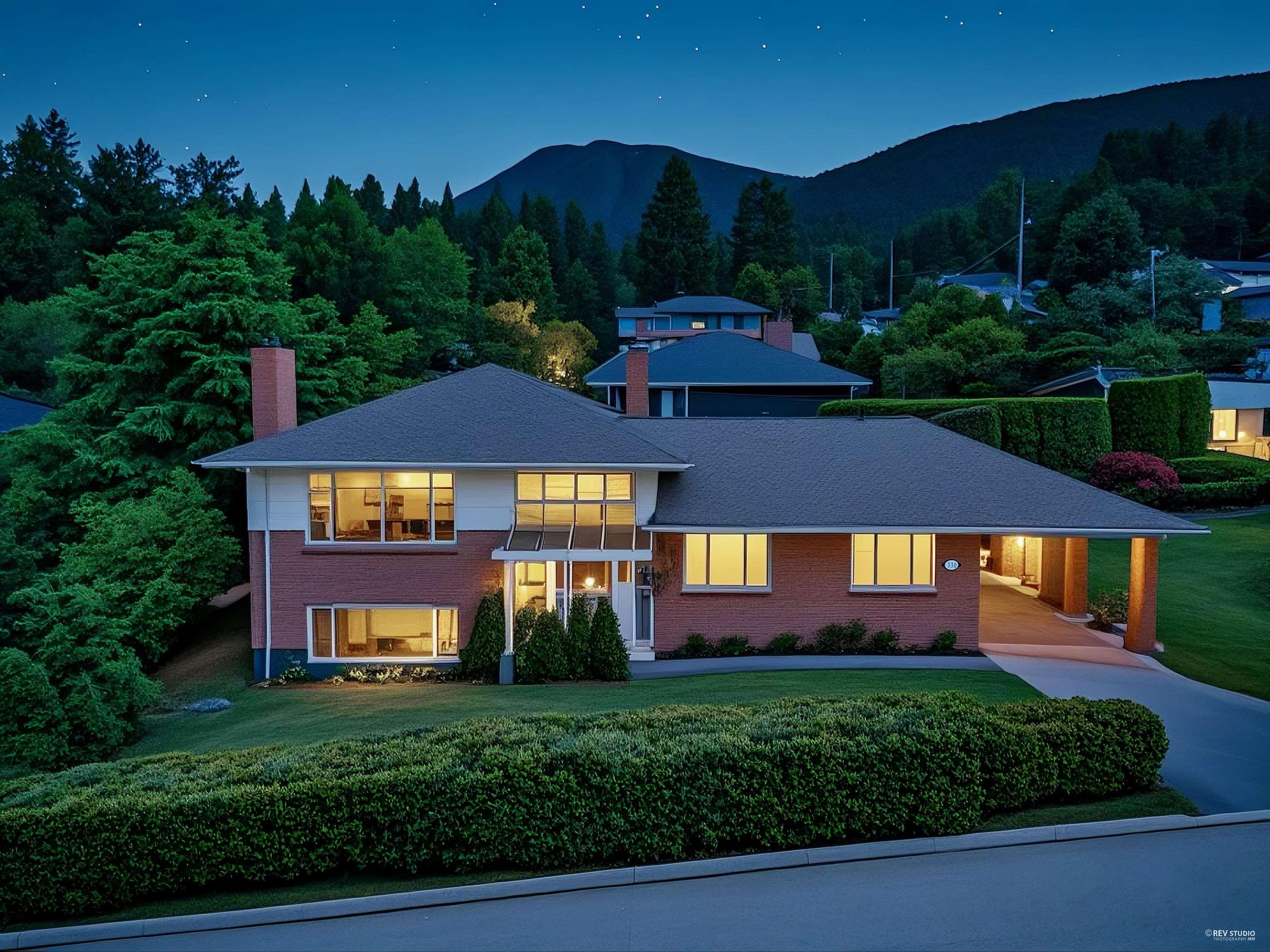 mls:R3142319 Property Address: 330 W BRAEMAR ROAD, North Vancouver BC V7N 2T5