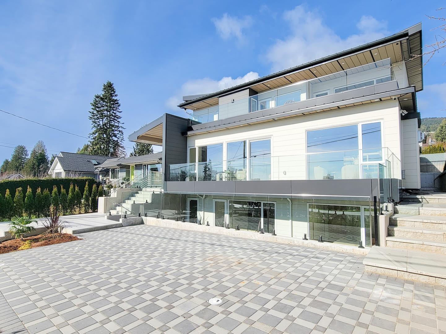 mls:R3143037 Property Address: 2141 JEFFERSON AVENUE, West Vancouver BC V7V 2A6