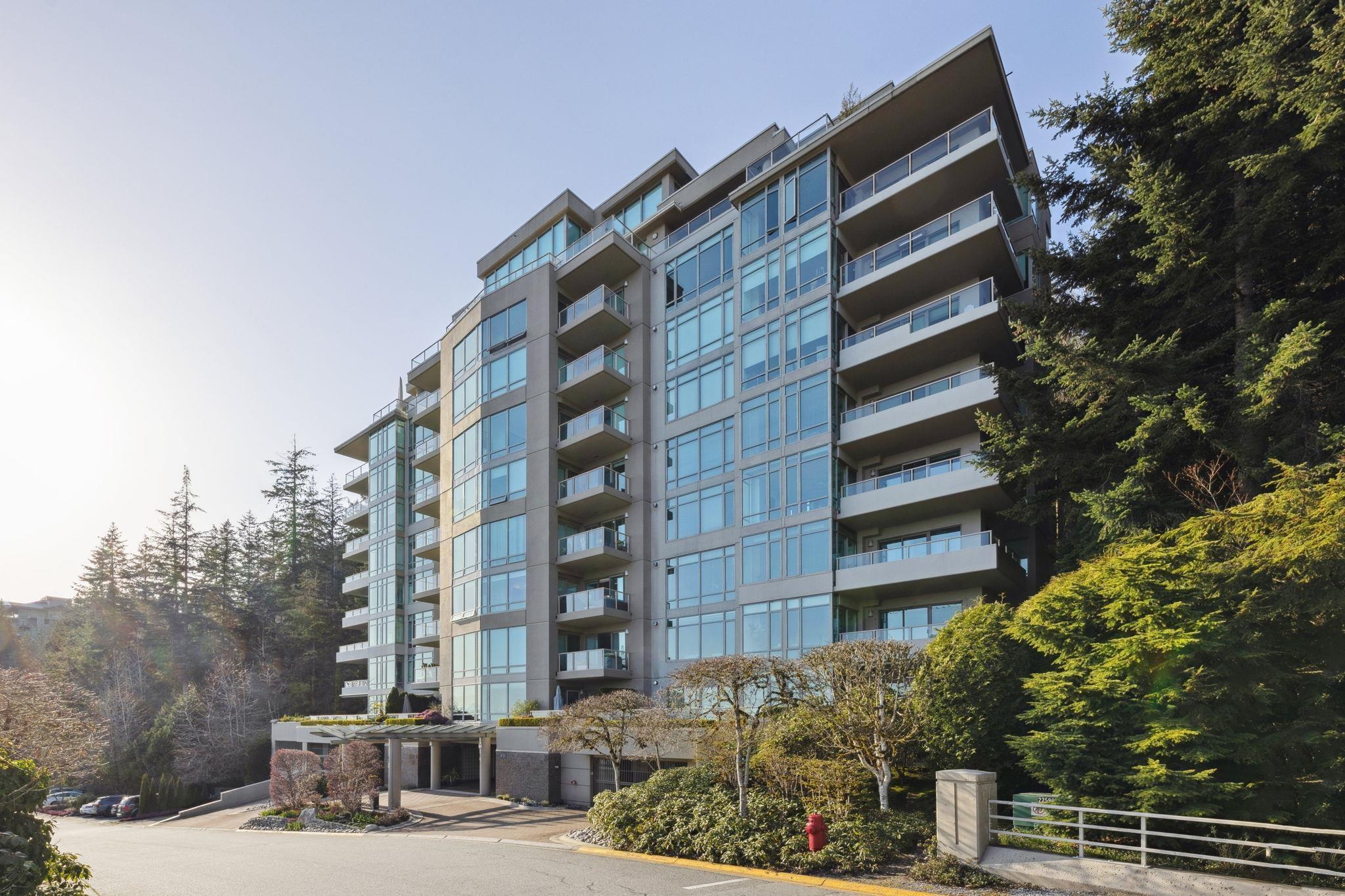 mls:R3143170 Property Address: 302 3131 DEER RIDGE DRIVE, West Vancouver BC V7S 4W1