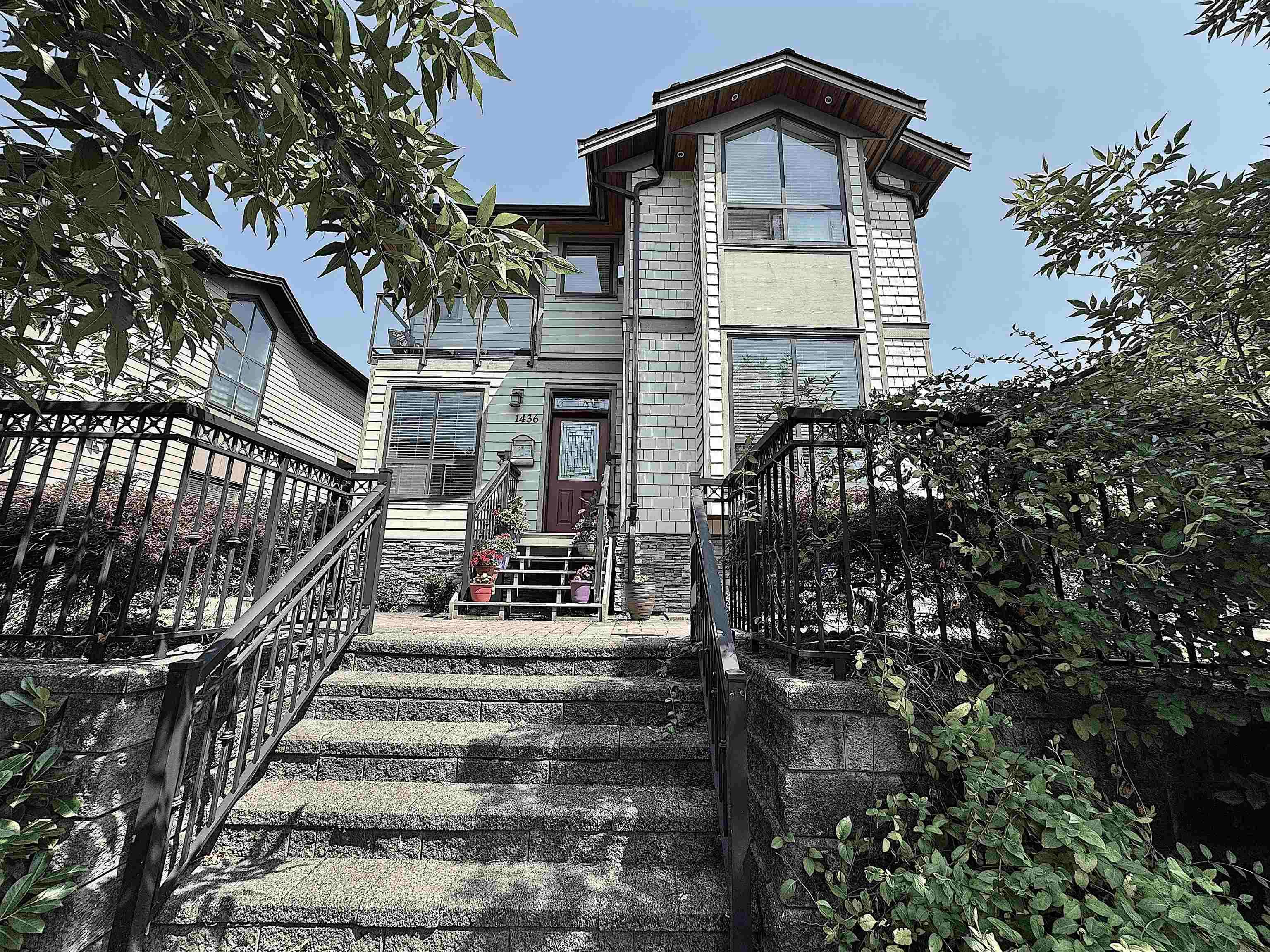 mls:R3143934 Property Address: 1436 BEWICKE AVENUE, North Vancouver BC V7M 3B8