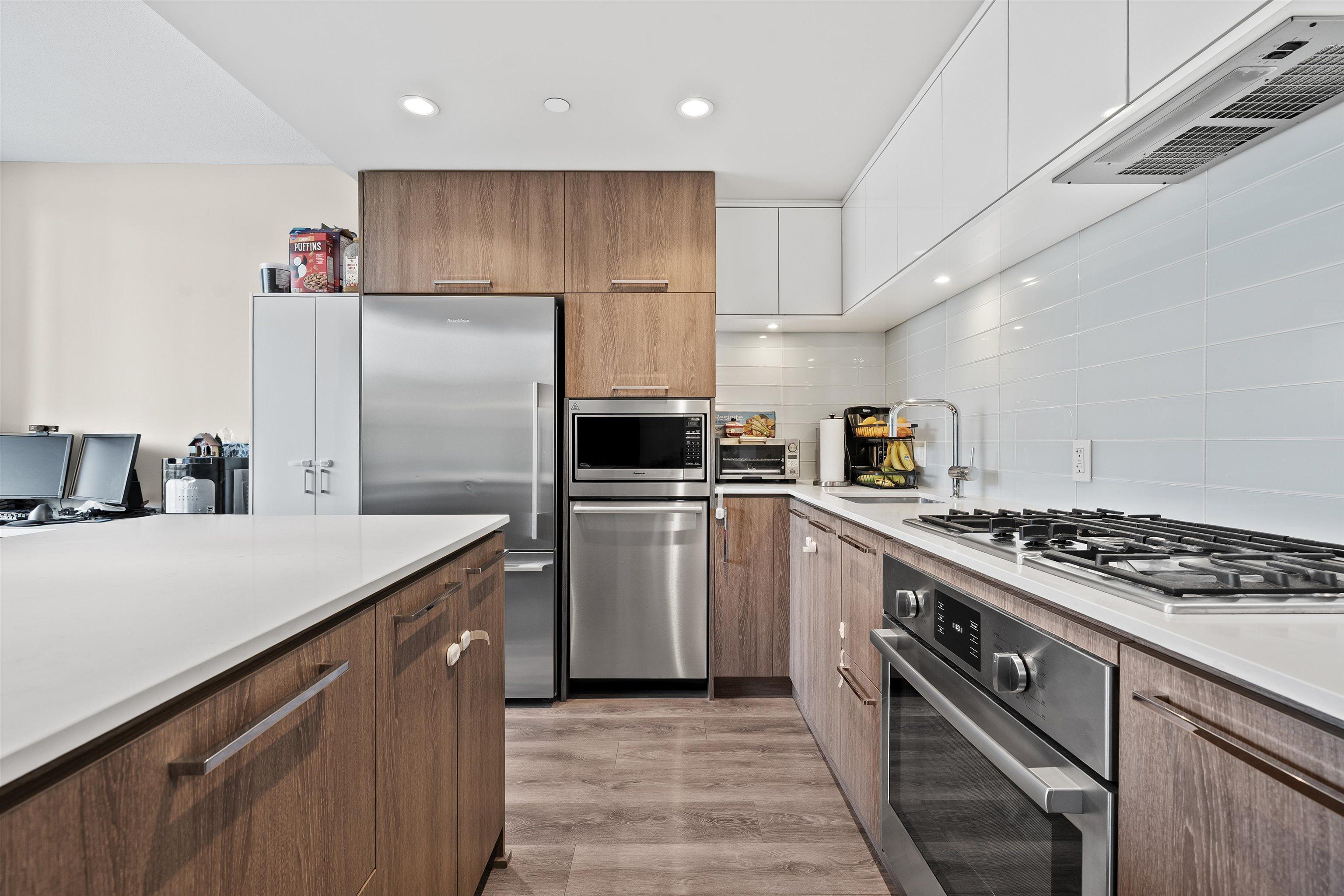 mls:R3144159 Property Address: 608 680 SEYLYNN CRESCENT, North Vancouver BC V7J 0B5