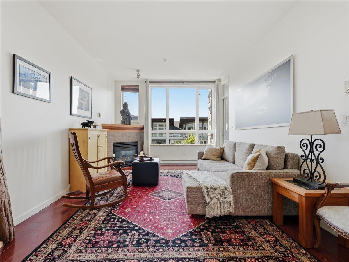 mls:R3144354 Property Address: 417 580 RAVEN WOODS DRIVE, North Vancouver BC V7G 2T2