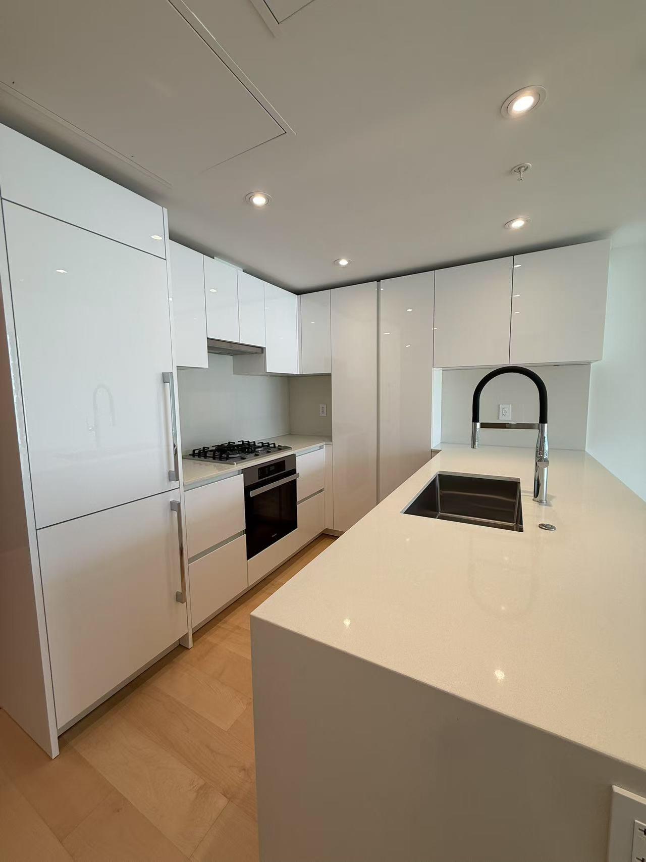 mls:R3145079 Property Address: 907 135 13TH STREET E, North Vancouver BC V7L 0J8
