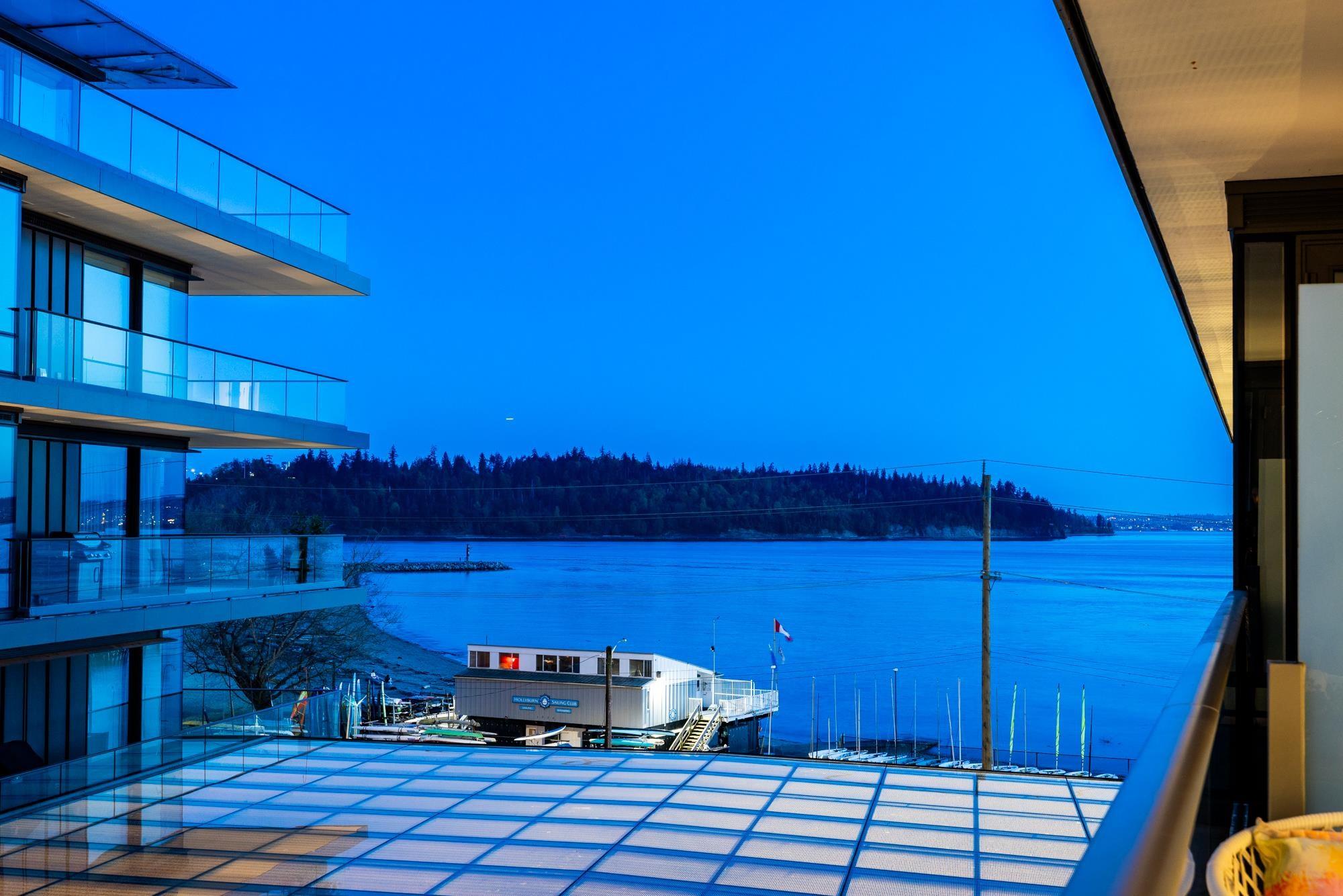mls:R3145928 Property Address: 402 1355 BELLEVUE AVENUE, West Vancouver BC V7T 0B4