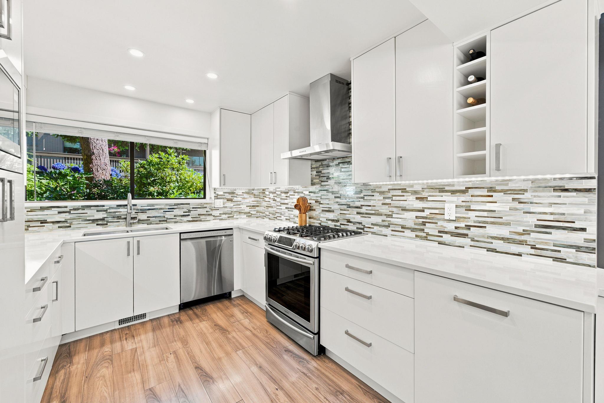 mls:R3146968 Property Address: 1079 LILLOOET ROAD, North Vancouver BC V7J 3H7