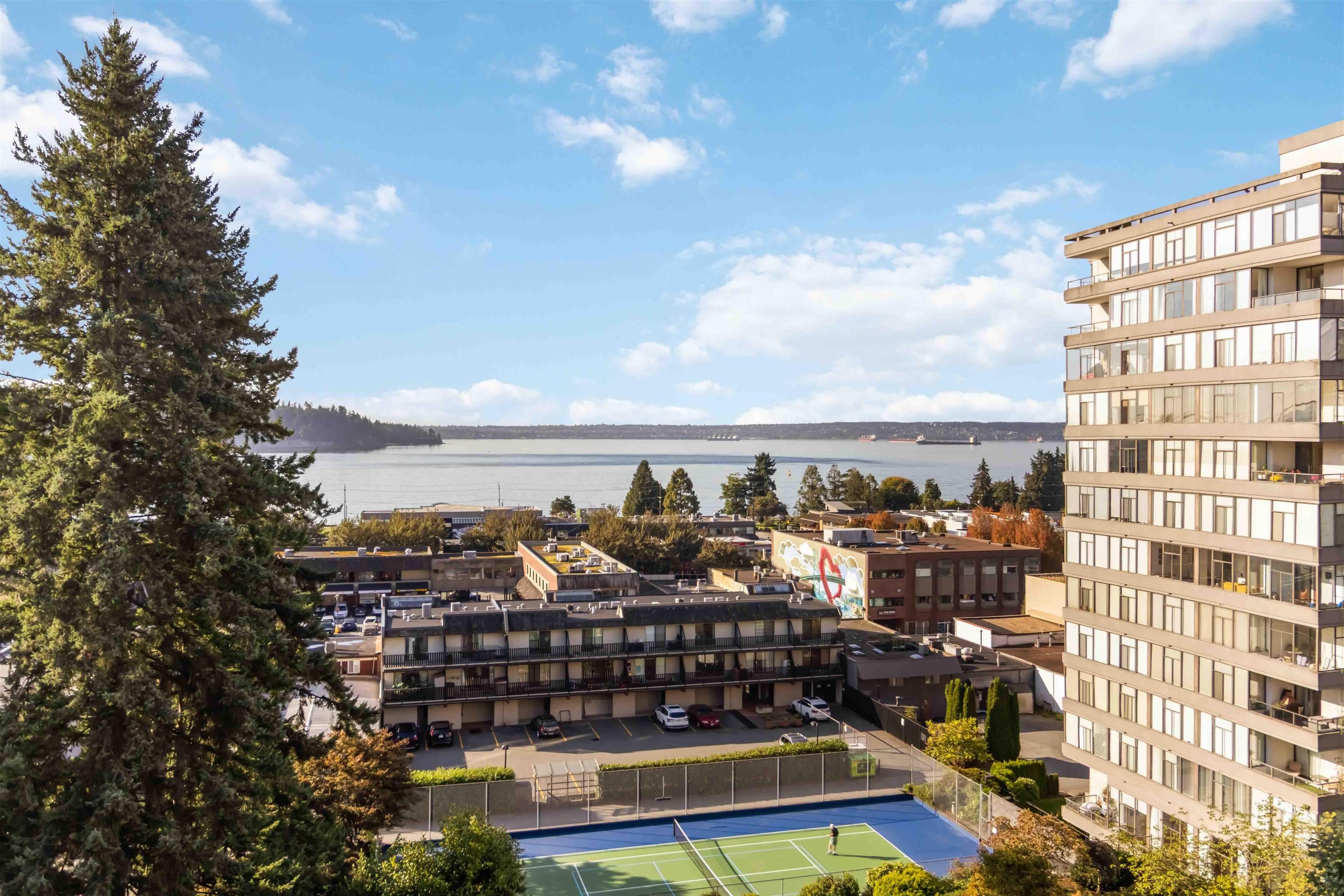 mls:R3148724 Property Address: 802 1455 DUCHESS AVENUE, West Vancouver BC V7T 1H7