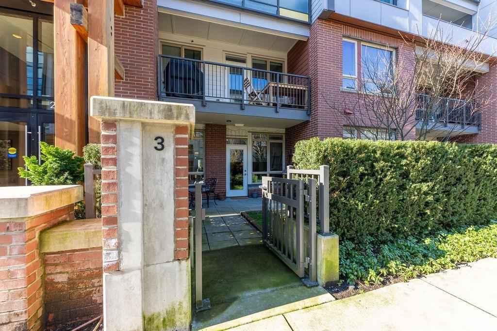 mls:R3149099 Property Address: 3 2651 LIBRARY LANE, North Vancouver BC V7J 0C1