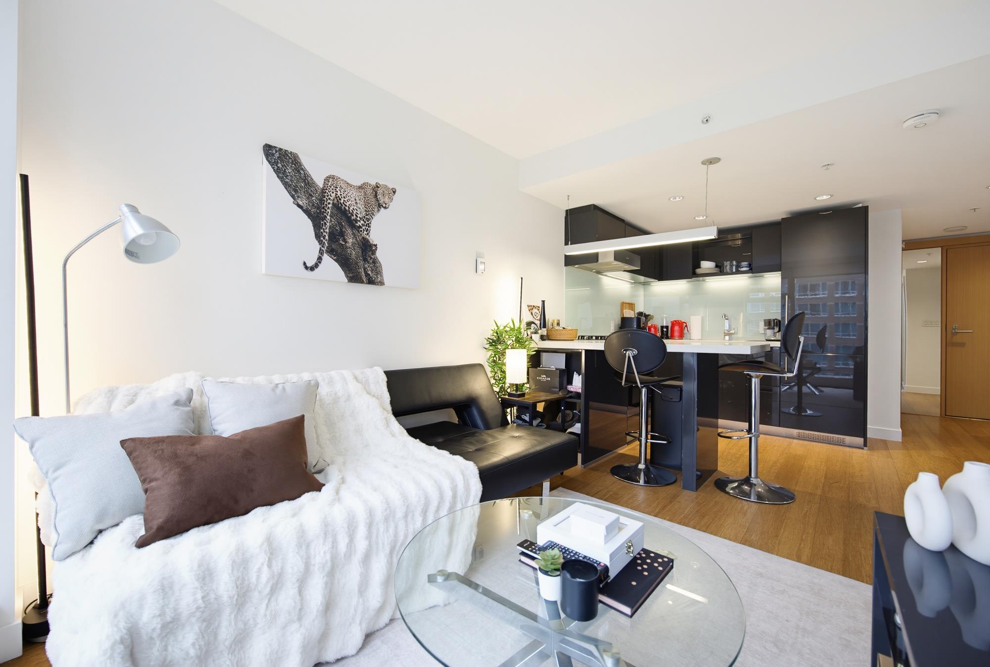 mls:R3150866 Property Address: 1711 777 RICHARDS STREET, West Vancouver BC V6B 0M6