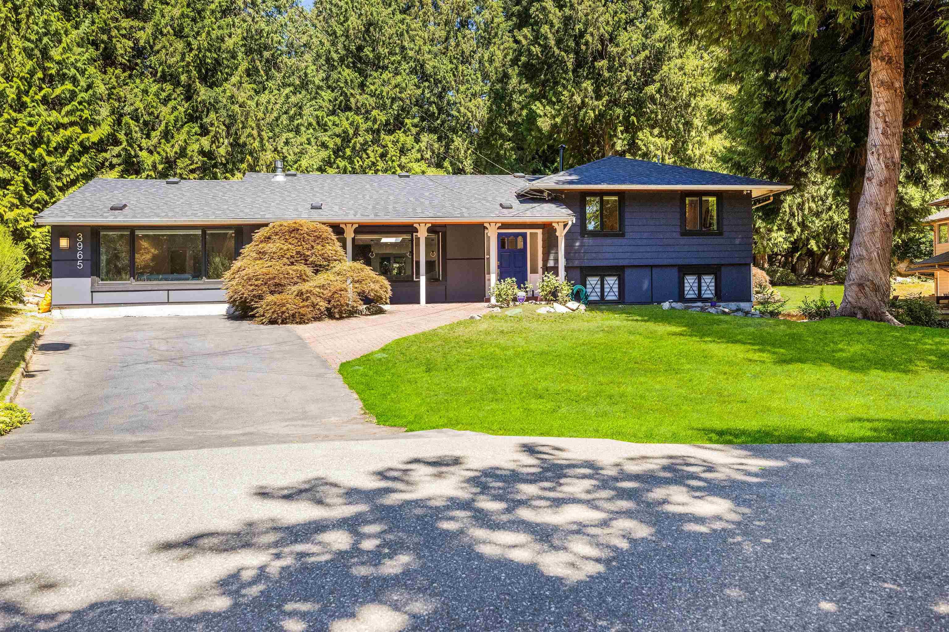 mls:R3152158 Property Address: 3965 VIEWRIDGE PLACE, West Vancouver BC V7V 3K7