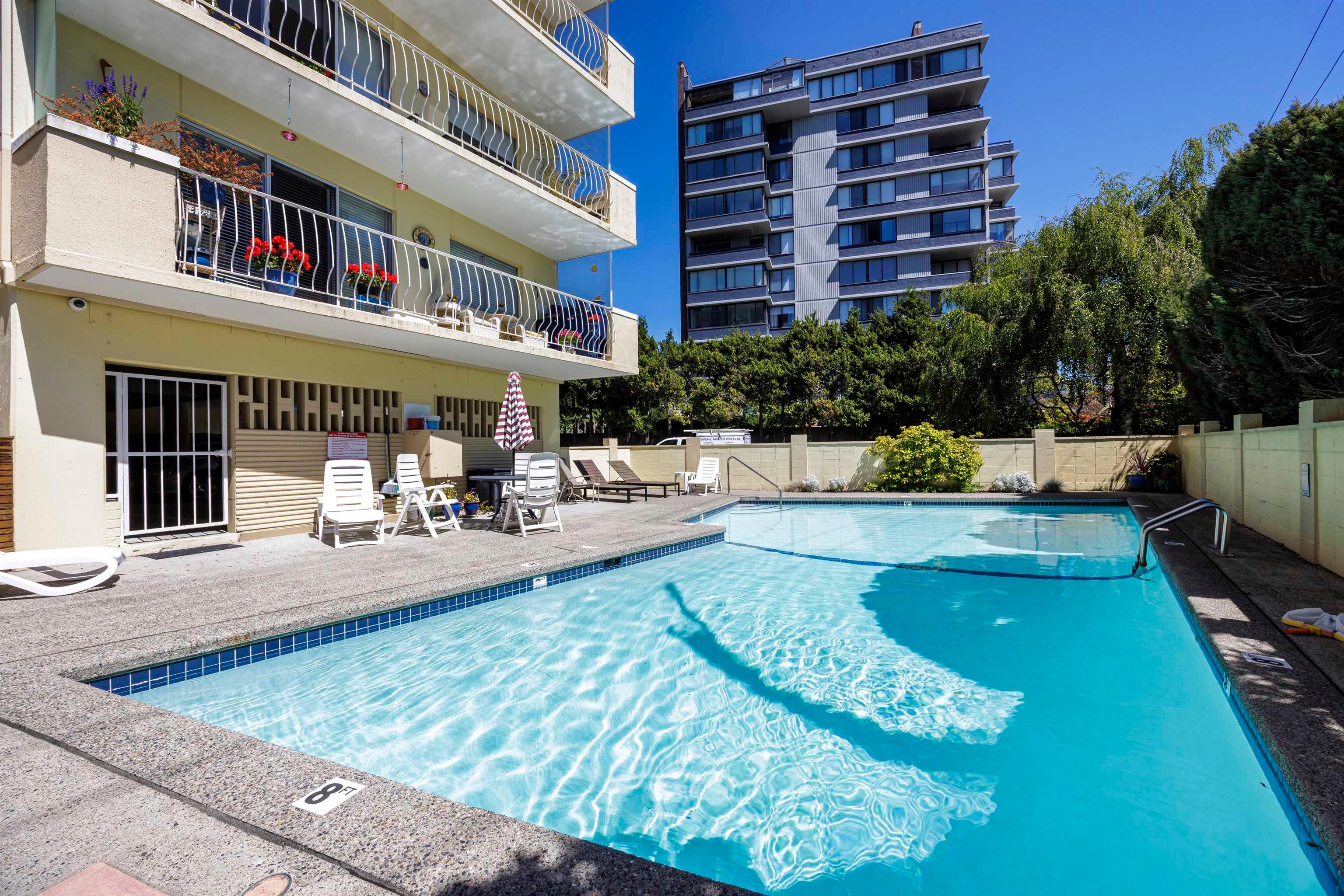 mls:R3152499 Property Address: 705 2187 BELLEVUE AVENUE, West Vancouver BC V7V 1C2