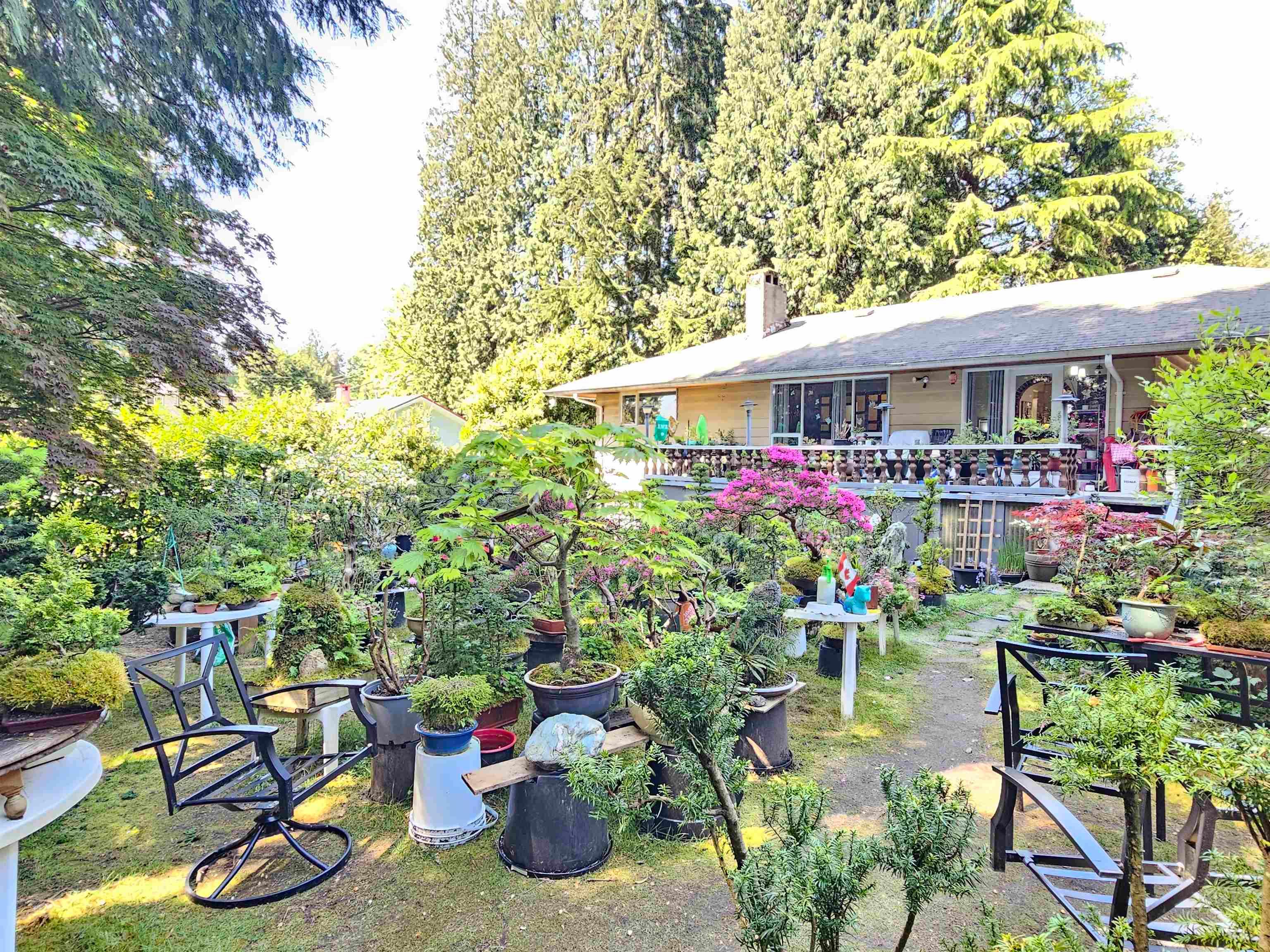 mls:R3153492 Property Address: 435 E OSBORNE ROAD, North Vancouver BC V7N 1M4