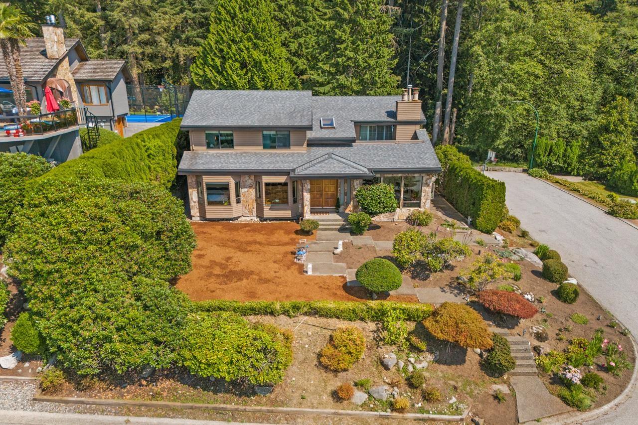 mls:R3154595 Property Address: 2008 BLAIRVIEW AVENUE, North Vancouver BC V7H 2N4