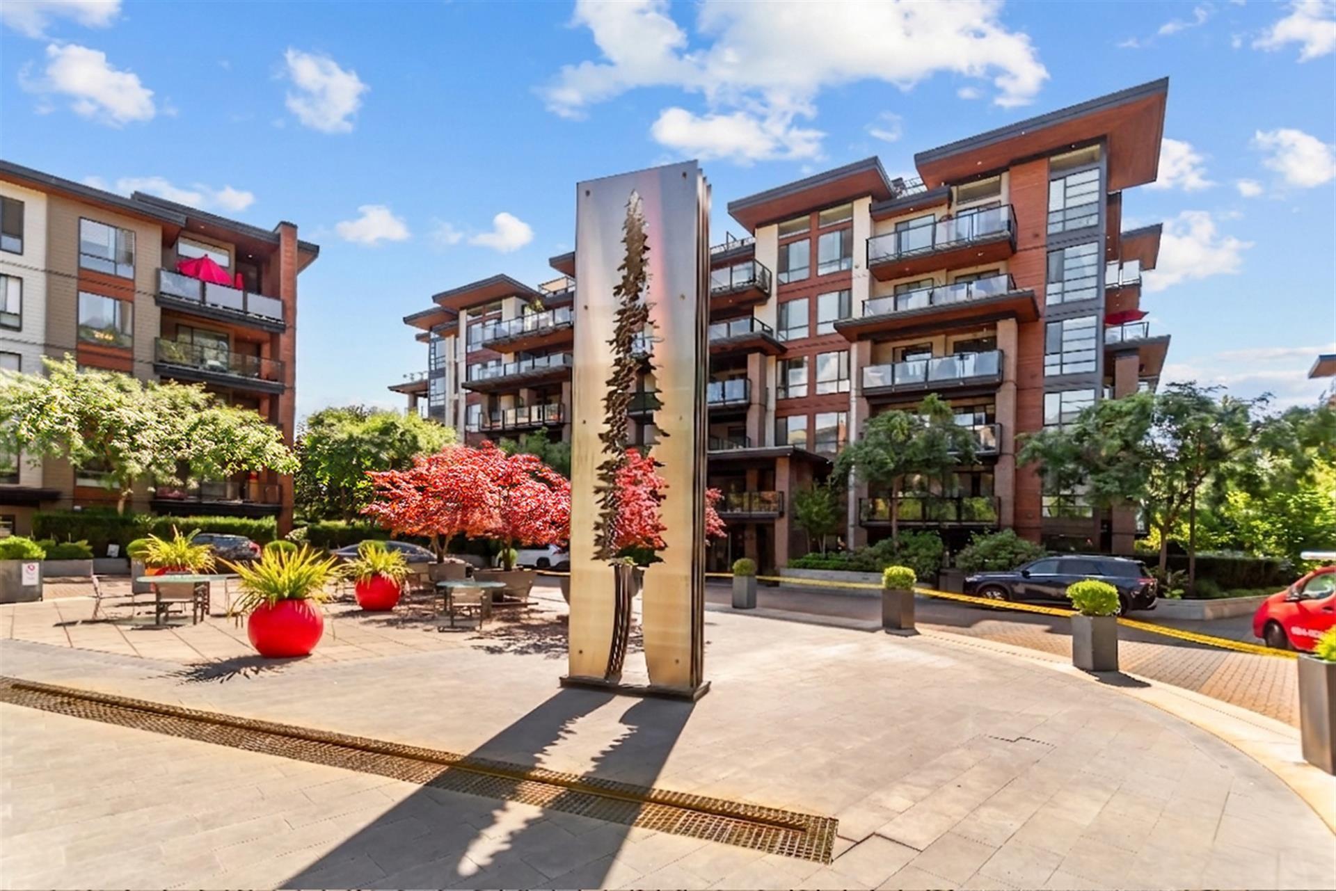 mls:R3155135 Property Address: 404 719 W 3RD STREET, North Vancouver BC V7M 0E7