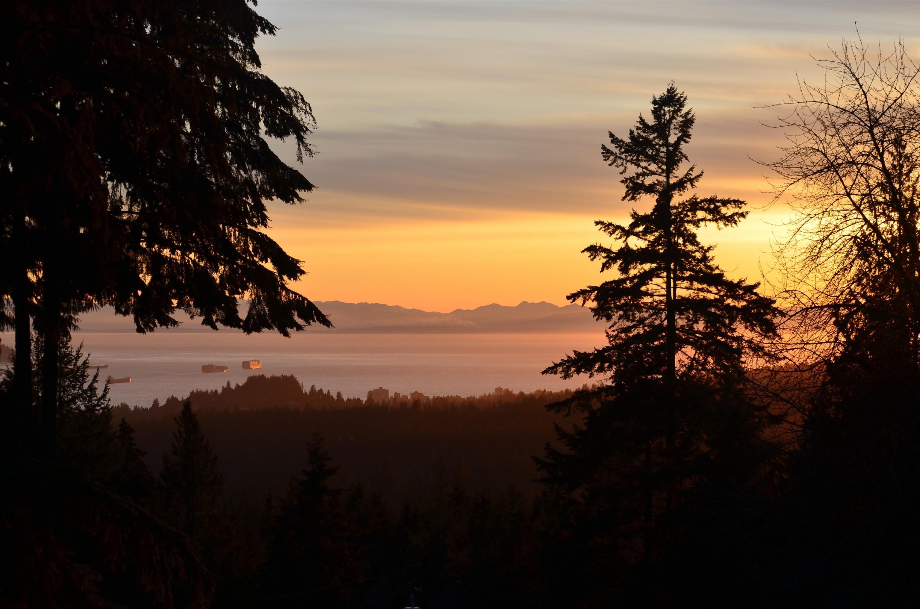 mls:R3156309 Property Address: 550 VENTURA CRESCENT, North Vancouver BC V7N 3G9