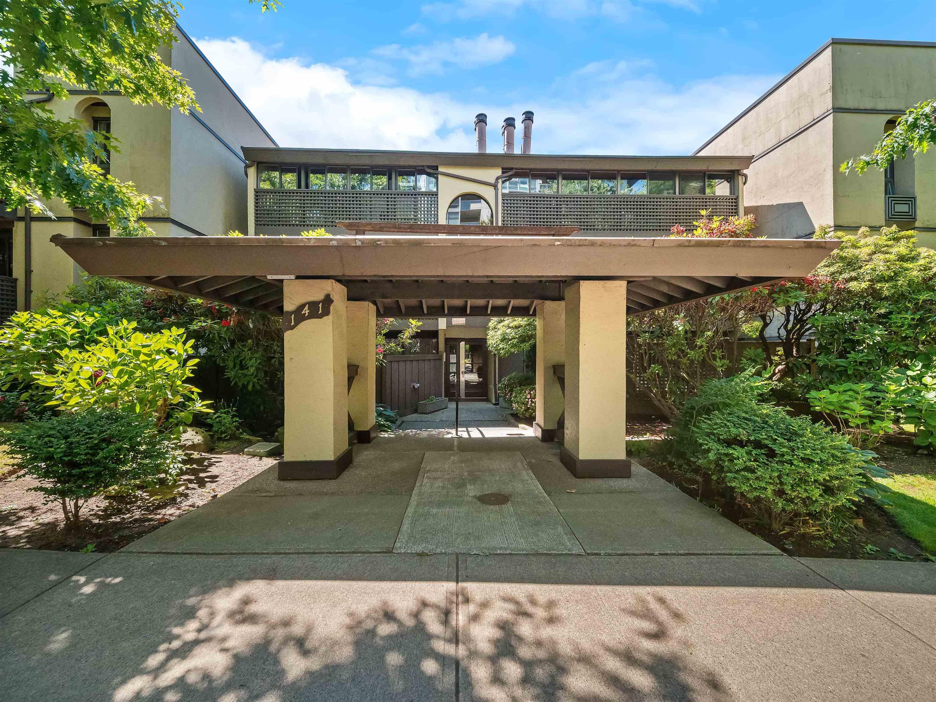 mls:R3156609 Property Address: 210 141 W 13TH STREET, North Vancouver BC V7M 1N5