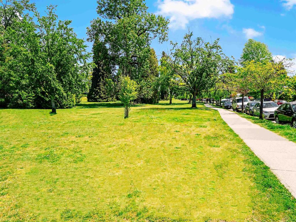 Listing Image for R2643520