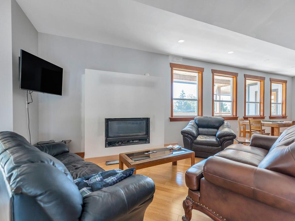 Listing Image for R2816502