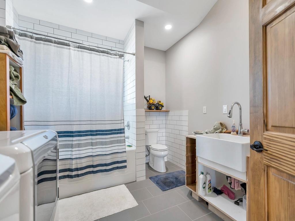 Listing Image for R2816502