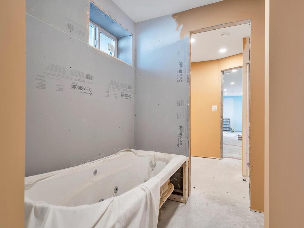 Listing Image for R2816502