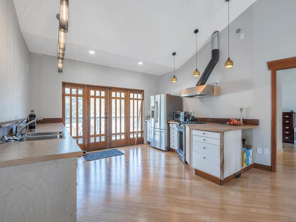 Listing Image for R2816502