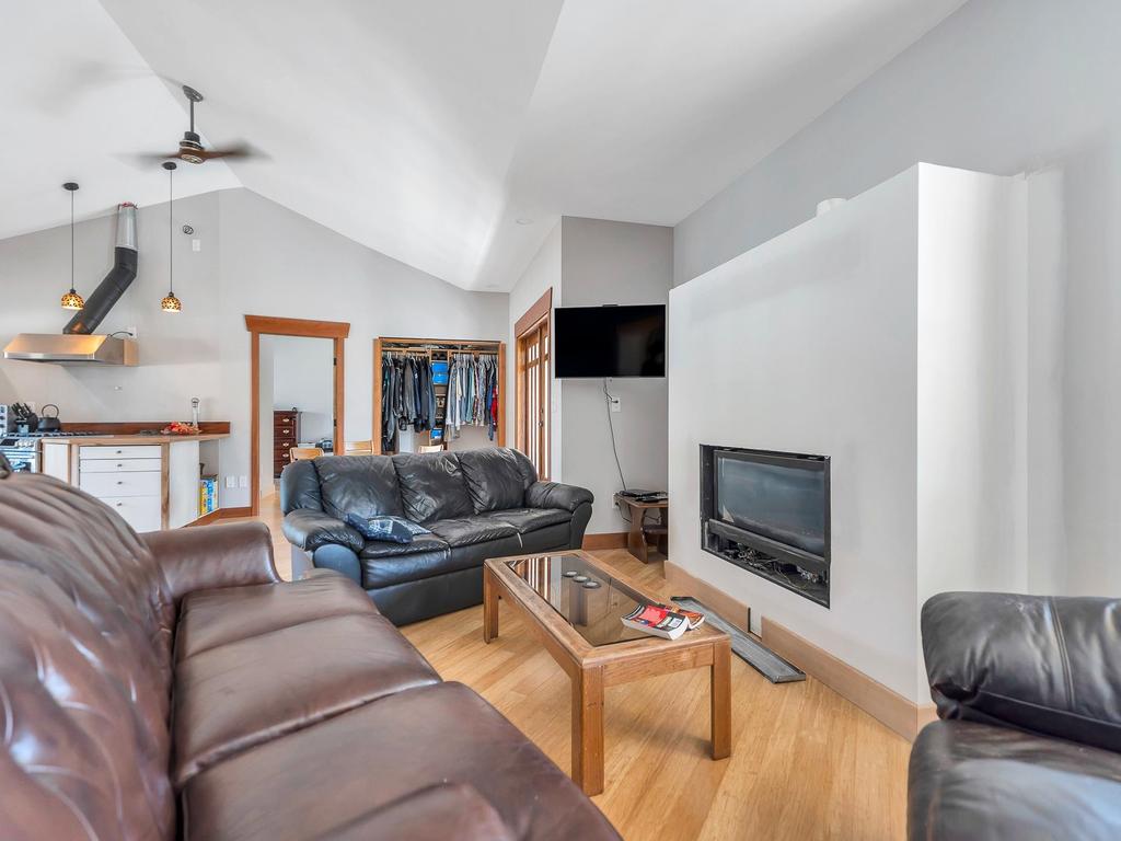 Listing Image for R2816502