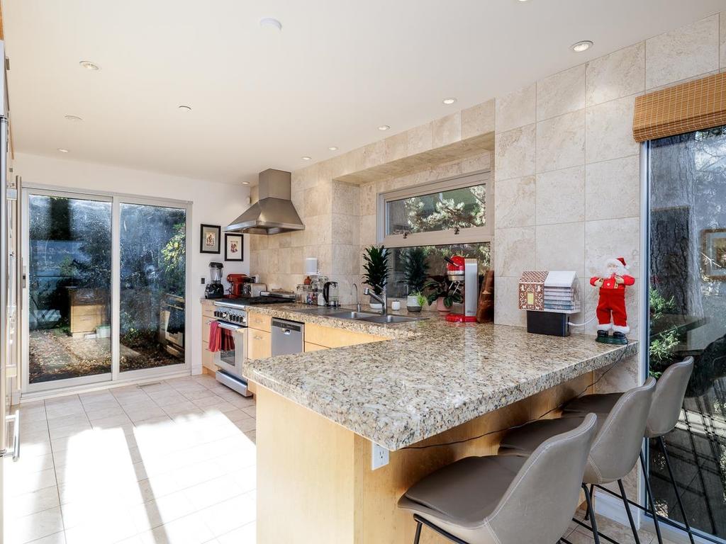 Listing Image for R2898802