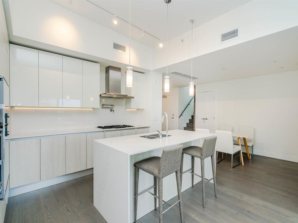 Listing Image for R2930432